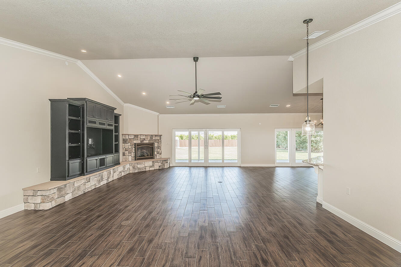 4350 Navelencia Ave, Reedley, CA 93654