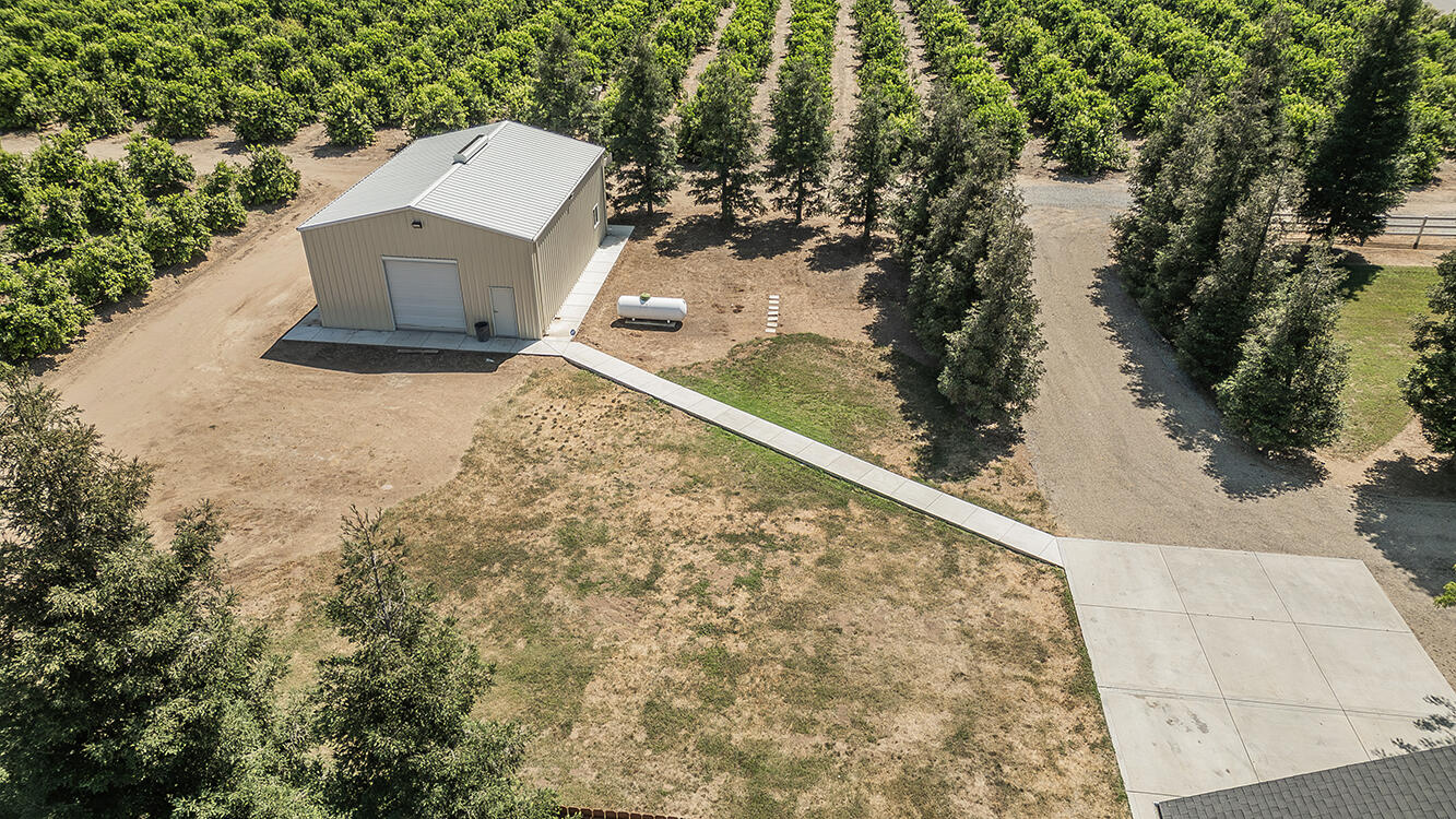 4350 Navelencia Ave, Reedley, CA 93654