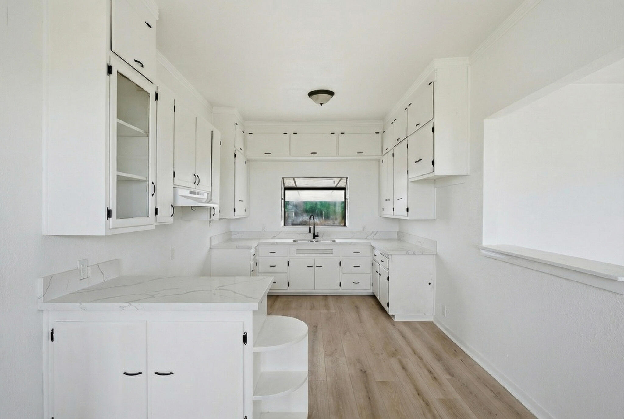 13787 Ave 232, Tulare, CA 93274