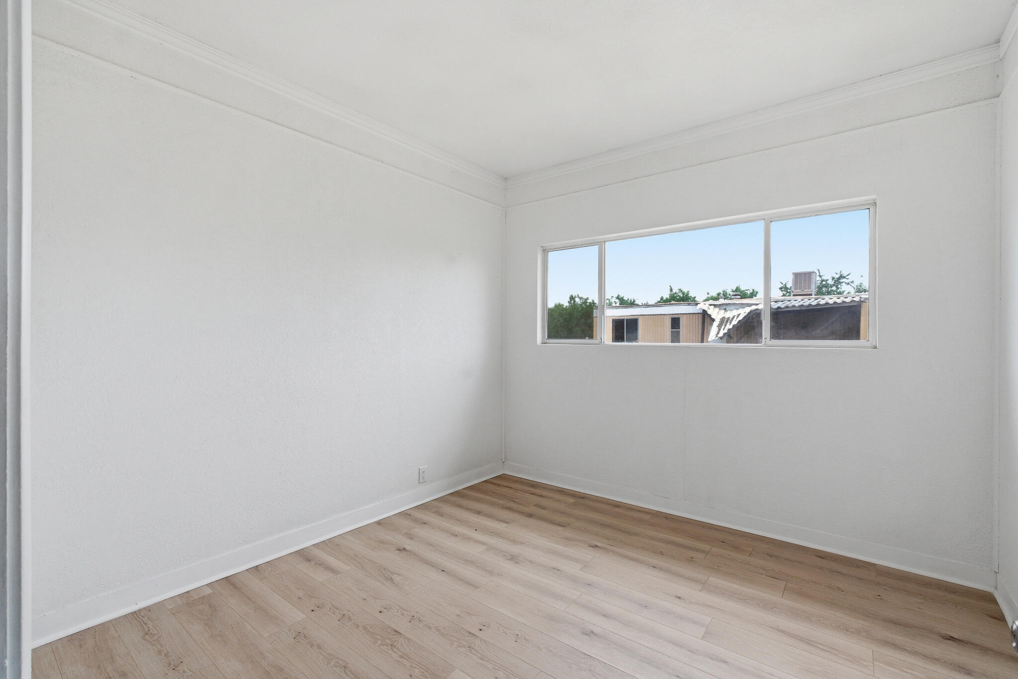 13787 Ave 232, Tulare, CA 93274