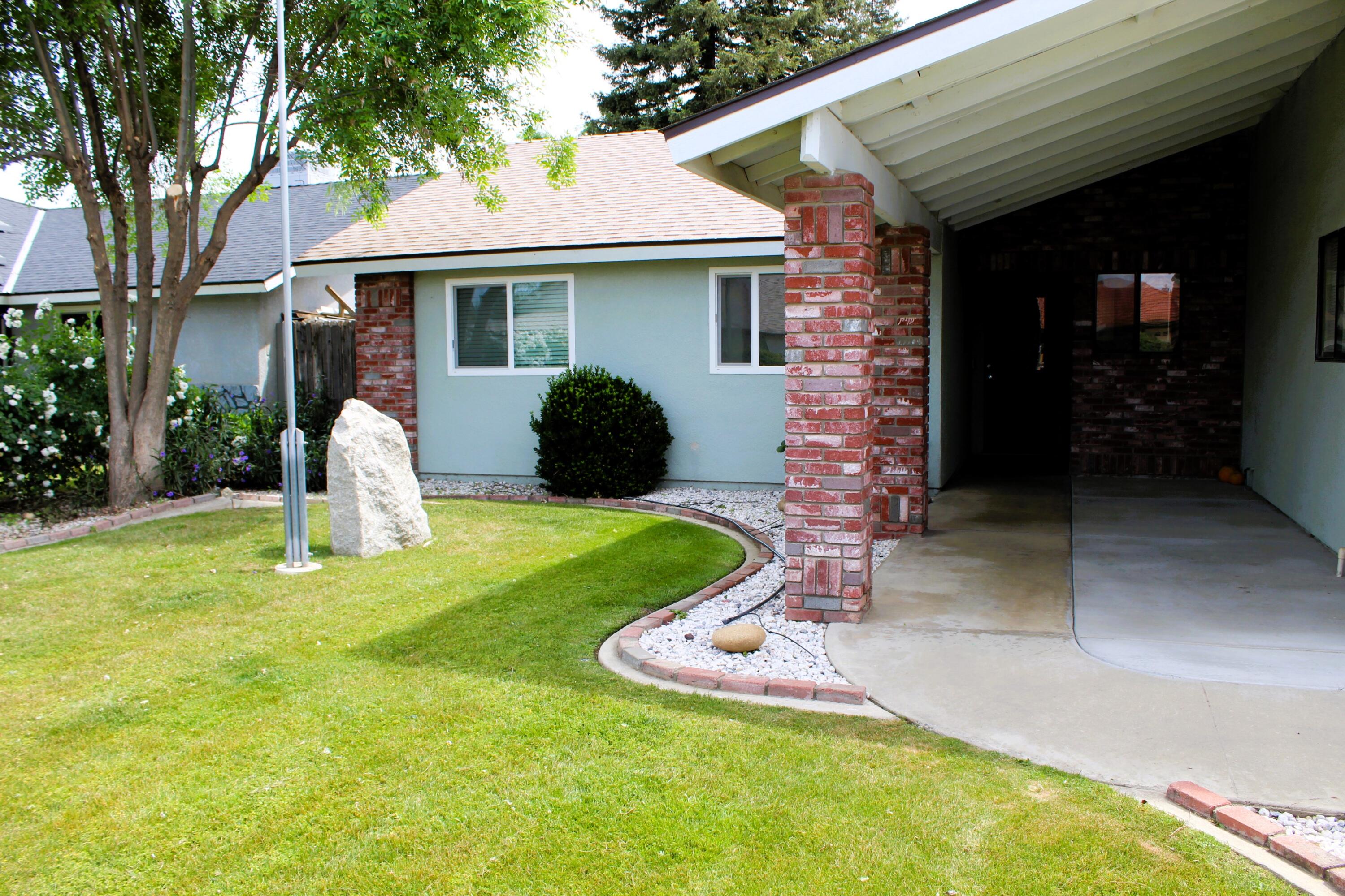 610 Wellington St, Porterville, CA 93257