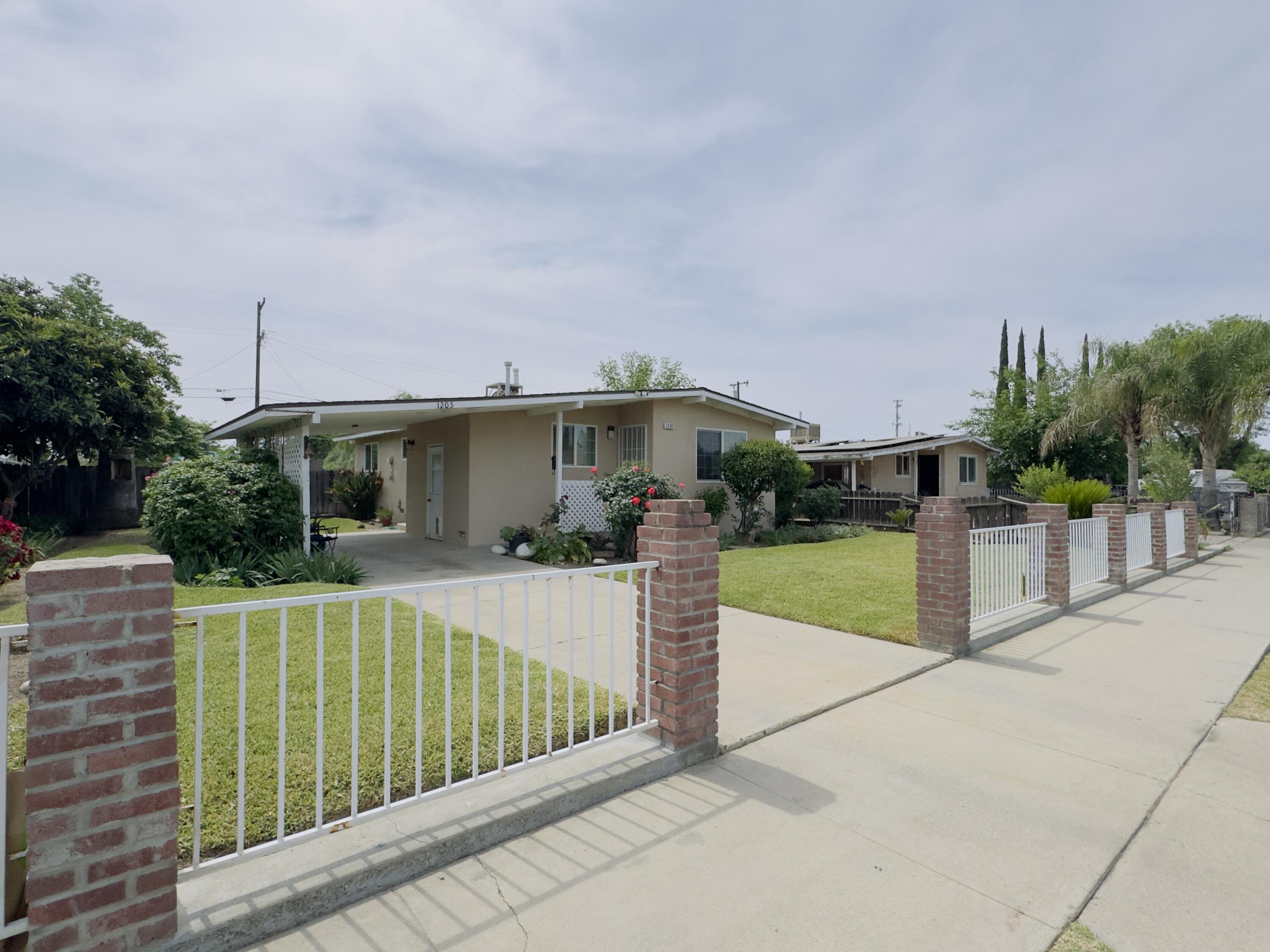 1205 Bell Ave, Corcoran, CA 93212