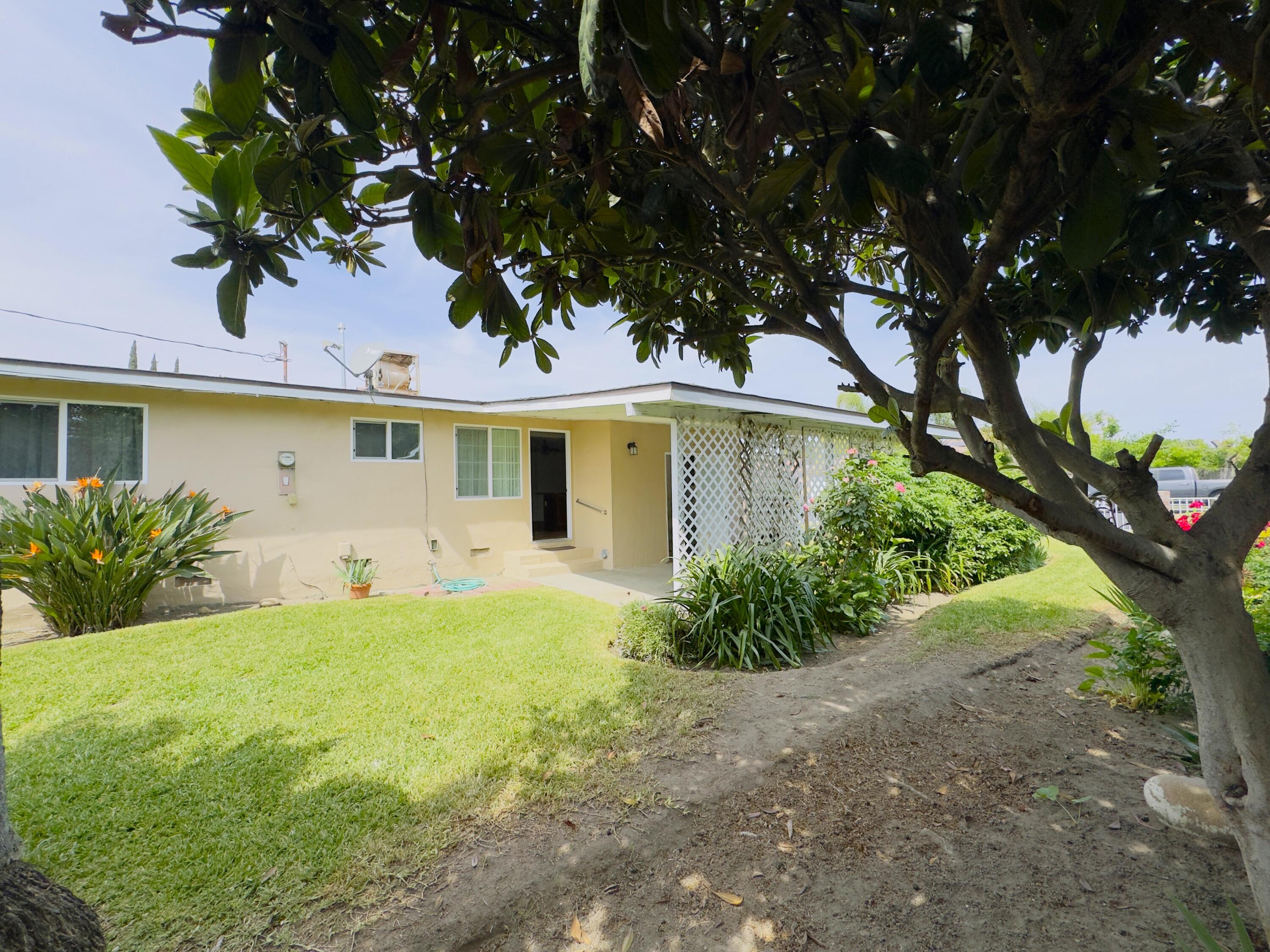 1205 Bell Ave, Corcoran, CA 93212