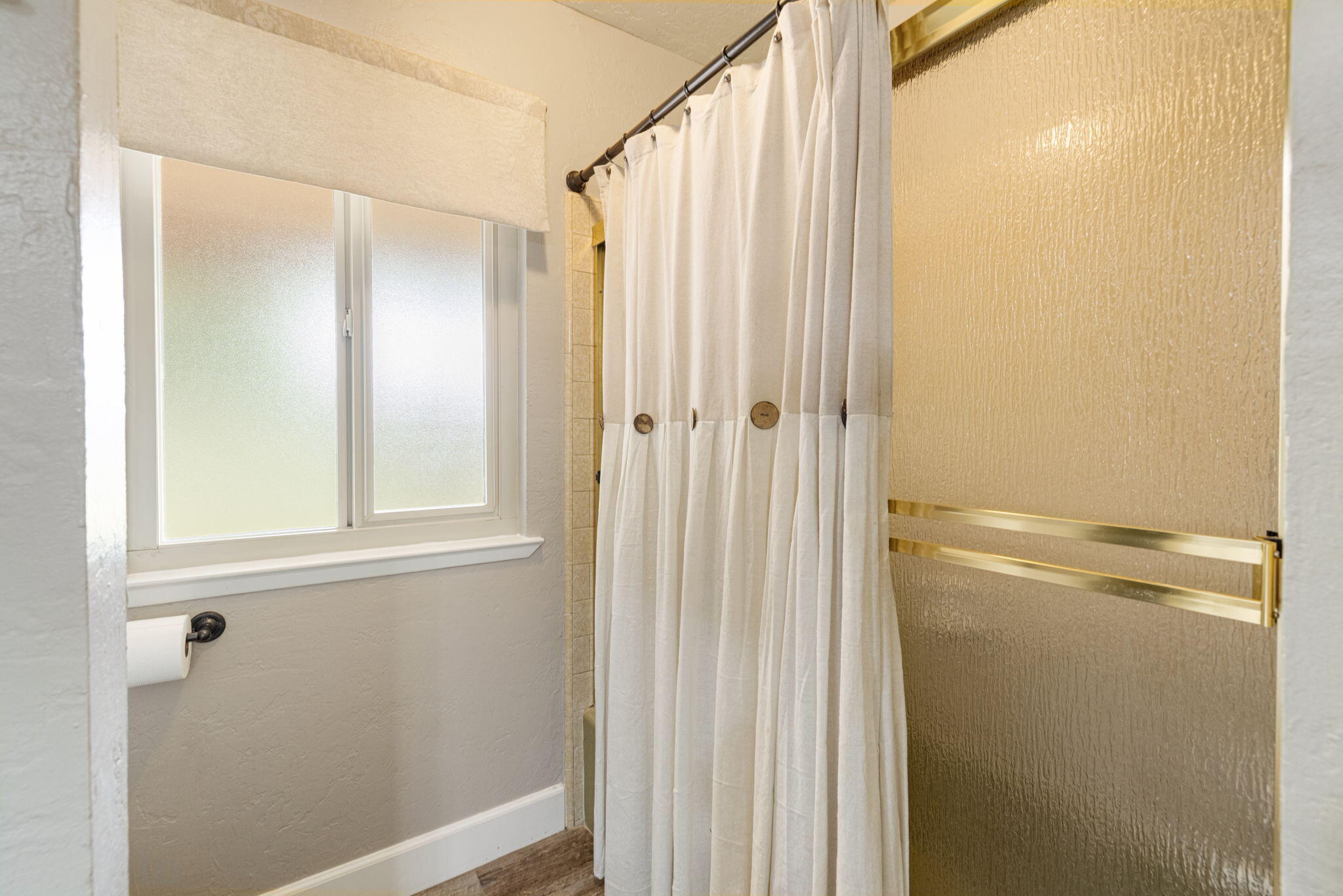 27448 Road 140 #K, Visalia, CA 93292