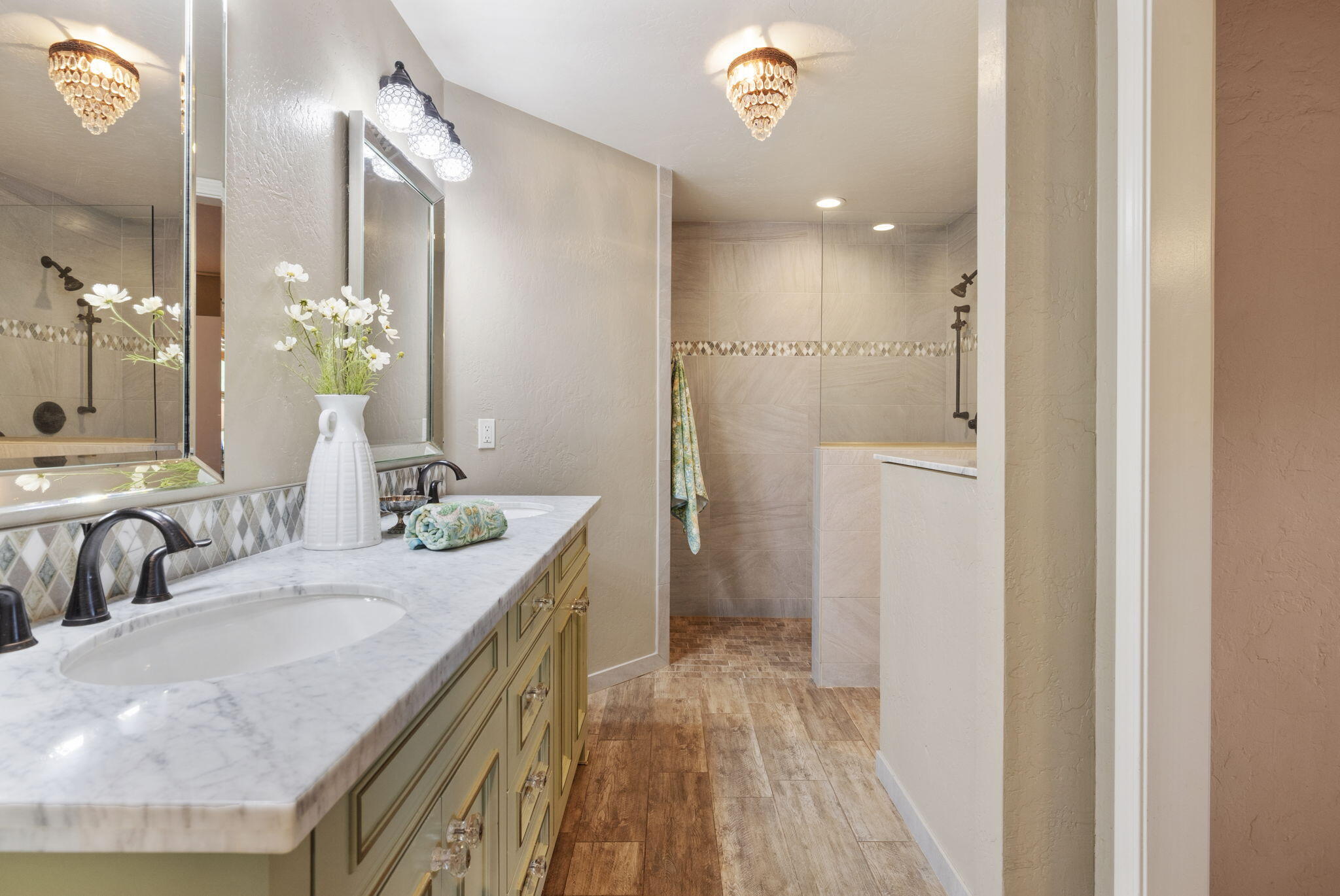 27448 Road 140 #K, Visalia, CA 93292