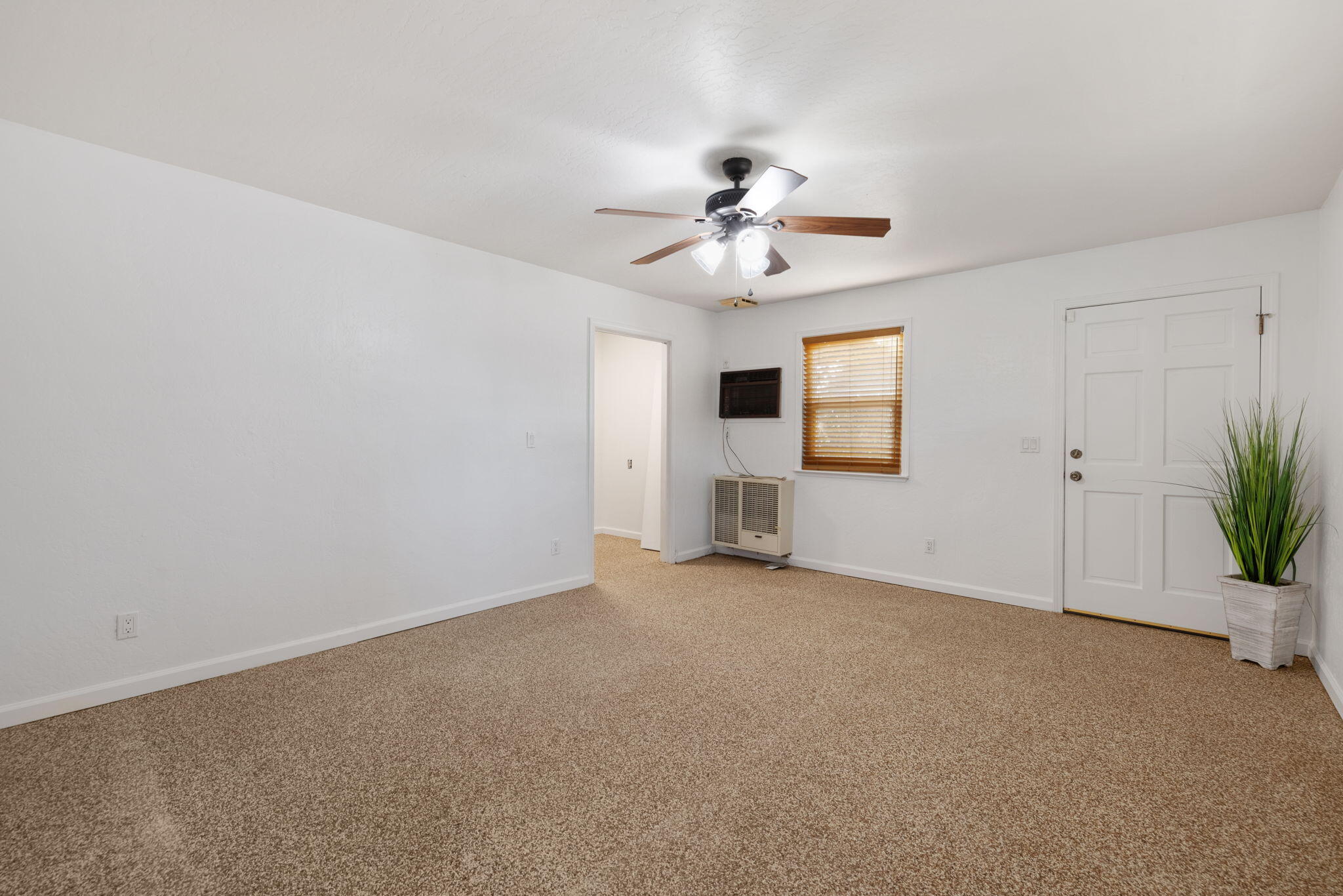 27448 Road 140 #K, Visalia, CA 93292