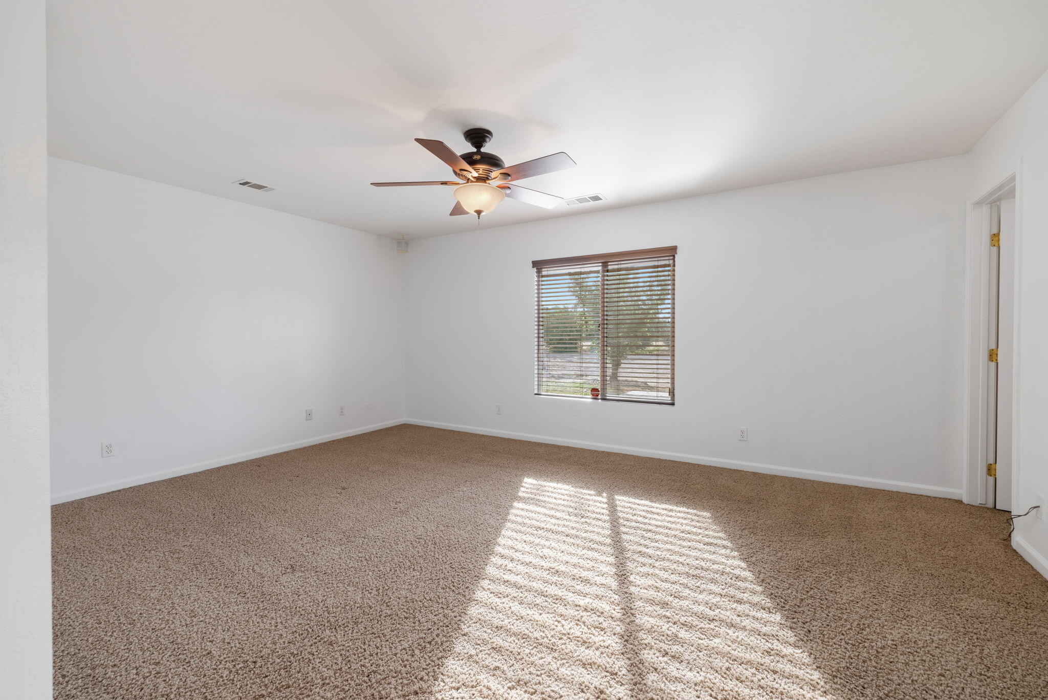 27448 Road 140 #K, Visalia, CA 93292