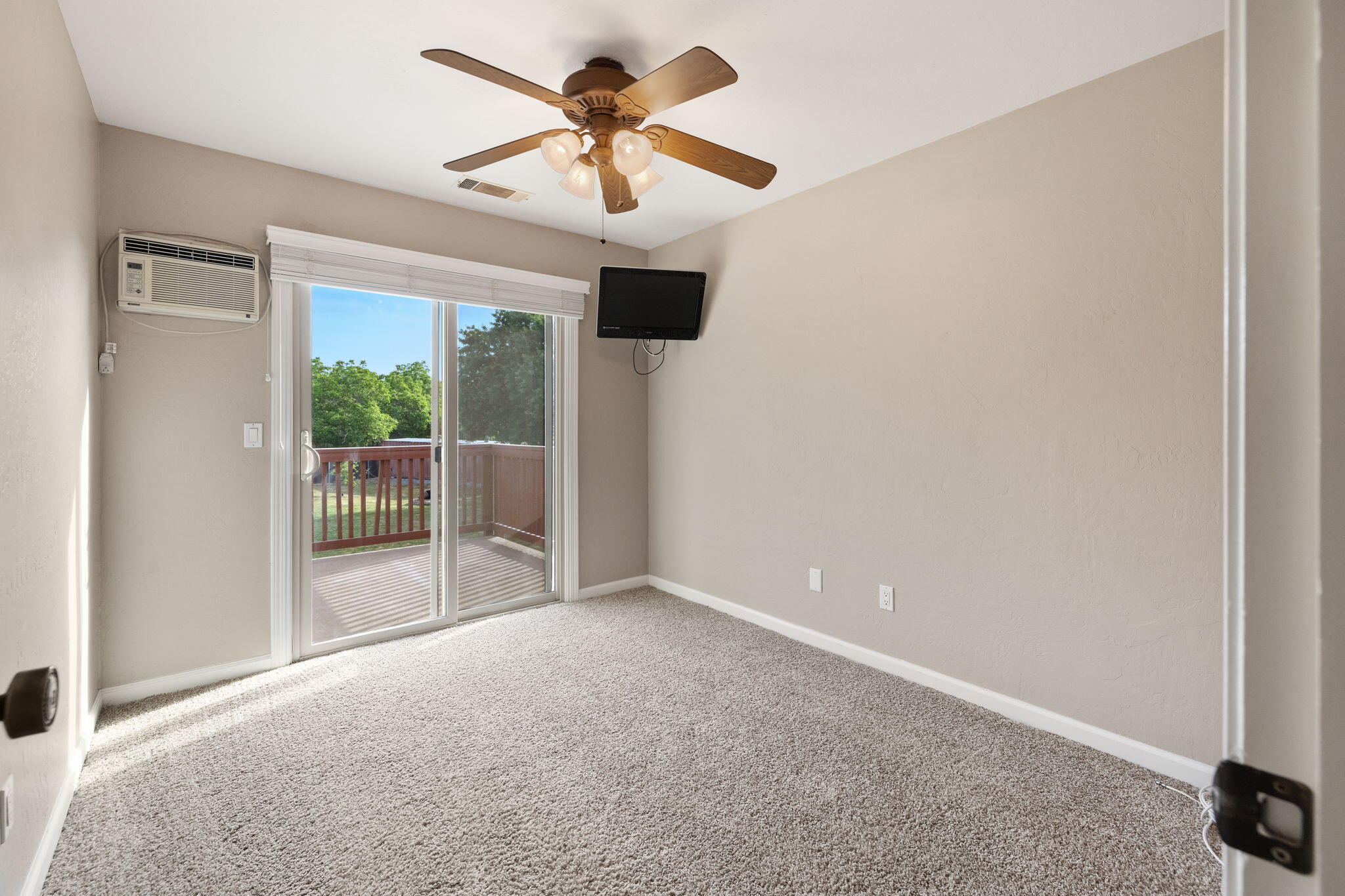 27448 Road 140 #K, Visalia, CA 93292