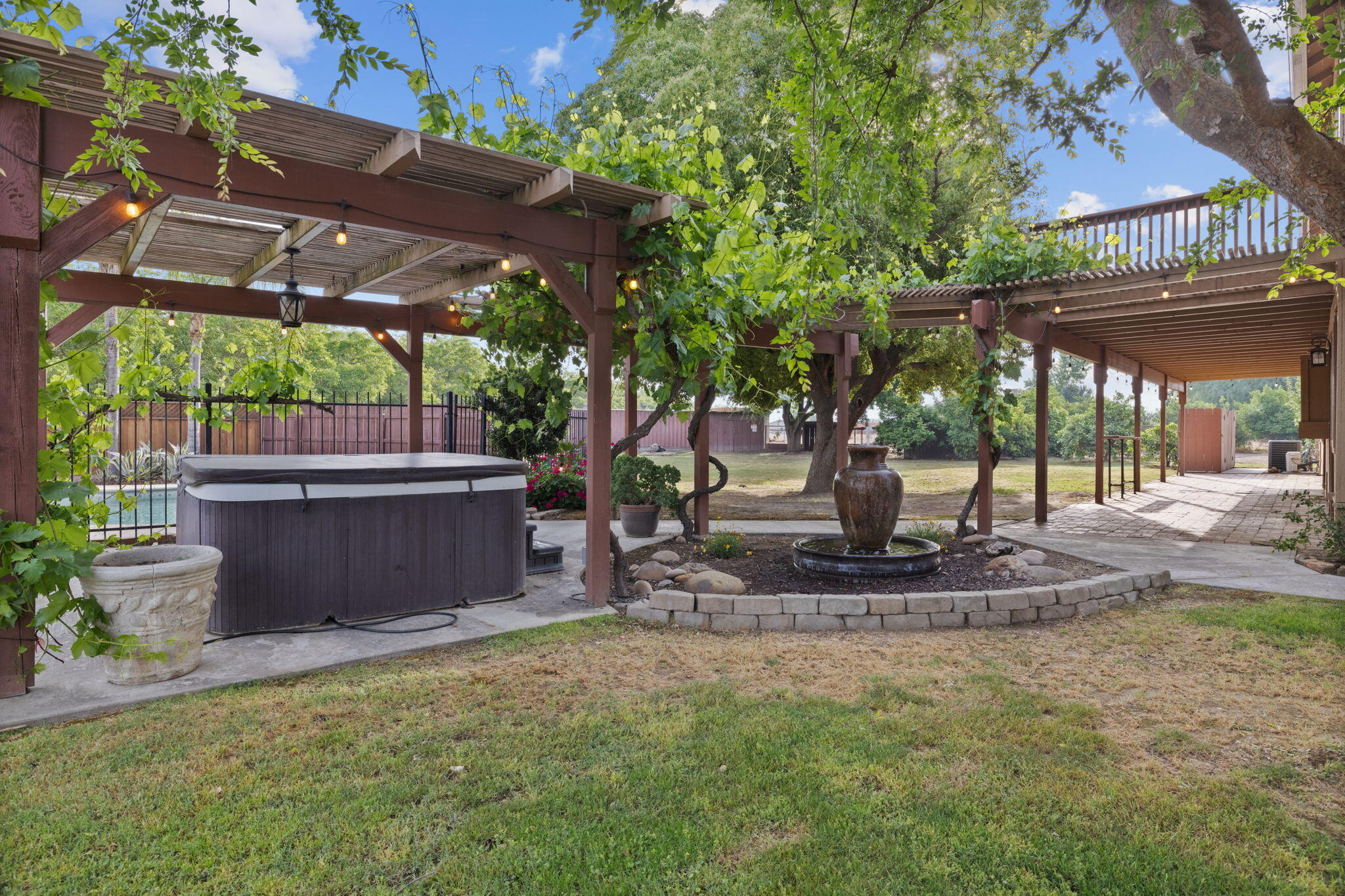 27448 Road 140 #K, Visalia, CA 93292