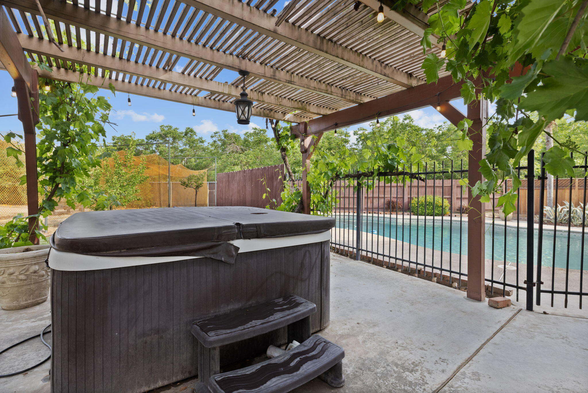 27448 Road 140 #K, Visalia, CA 93292