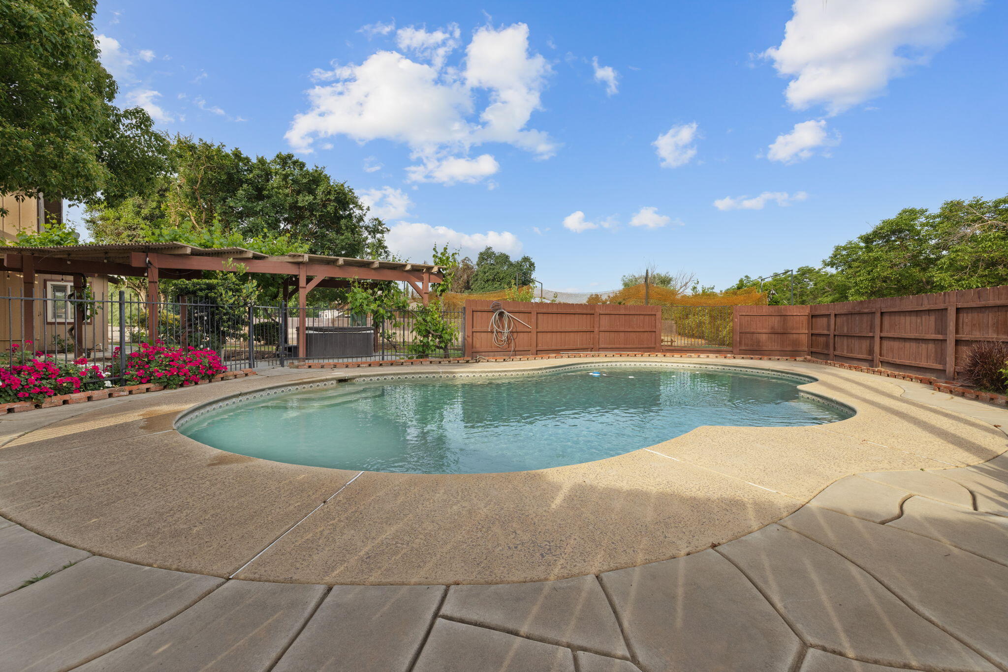 27448 Road 140 #K, Visalia, CA 93292