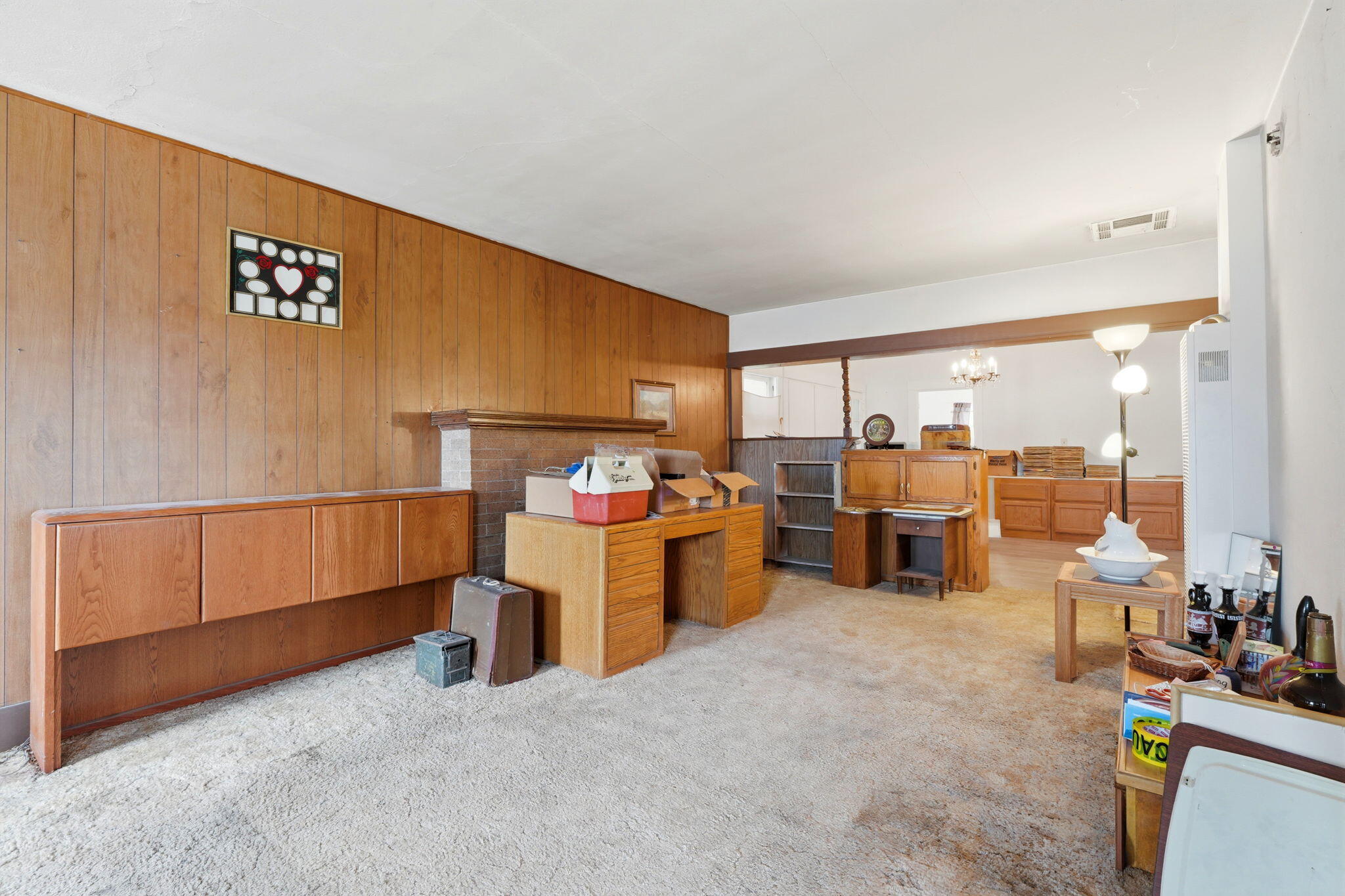 321 W Kanai Ave, Porterville, CA 93257