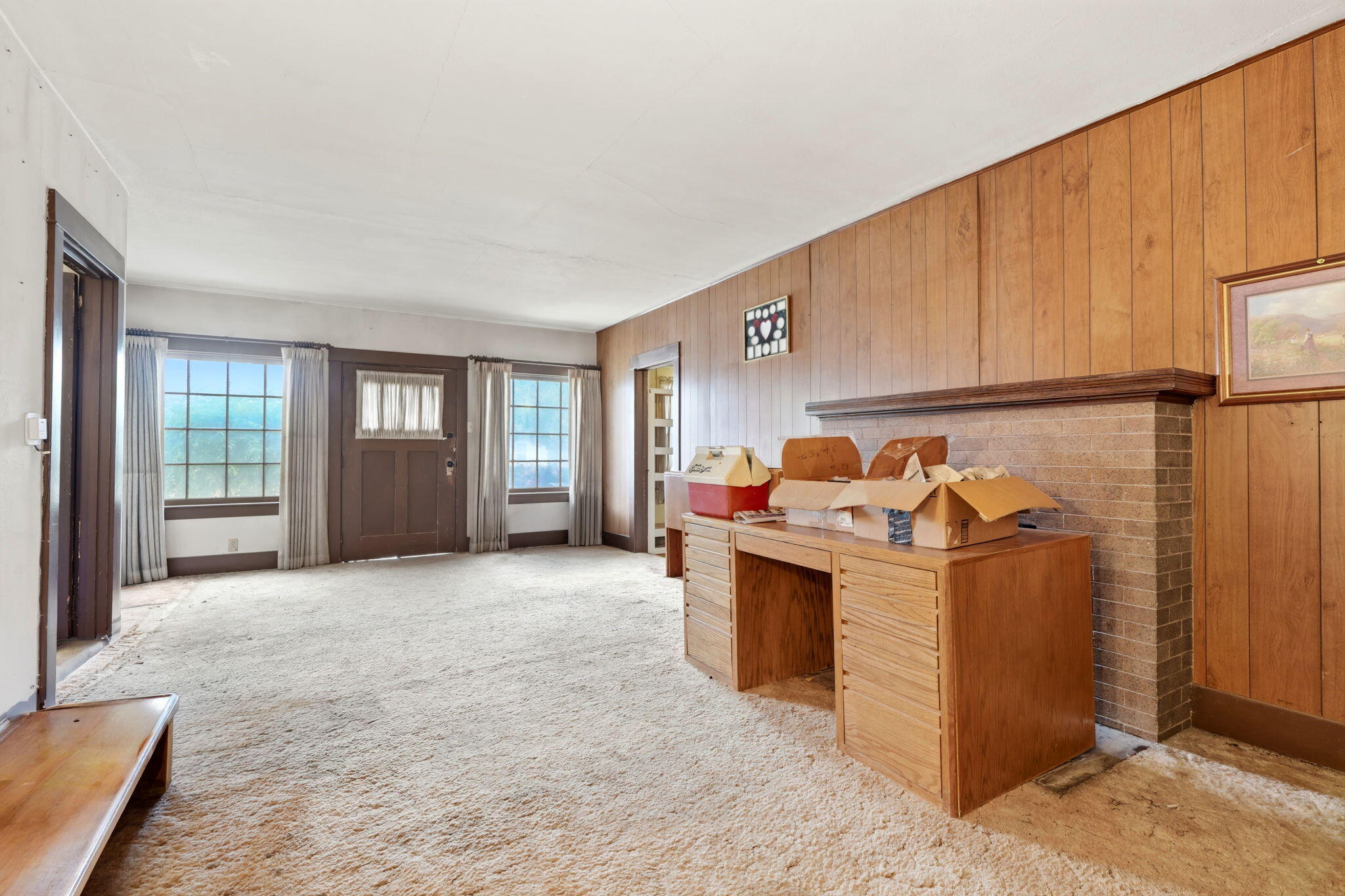 321 W Kanai Ave, Porterville, CA 93257