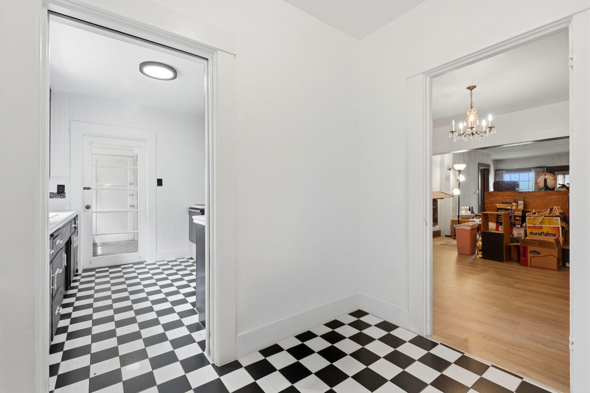 321 W Kanai Ave, Porterville, CA 93257