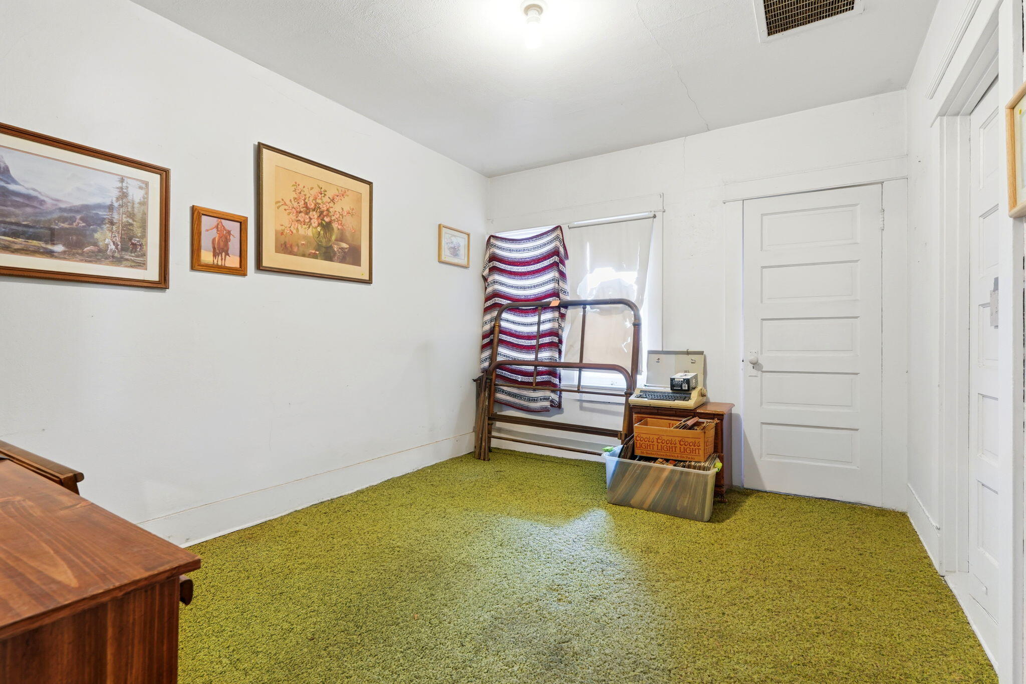 321 W Kanai Ave, Porterville, CA 93257