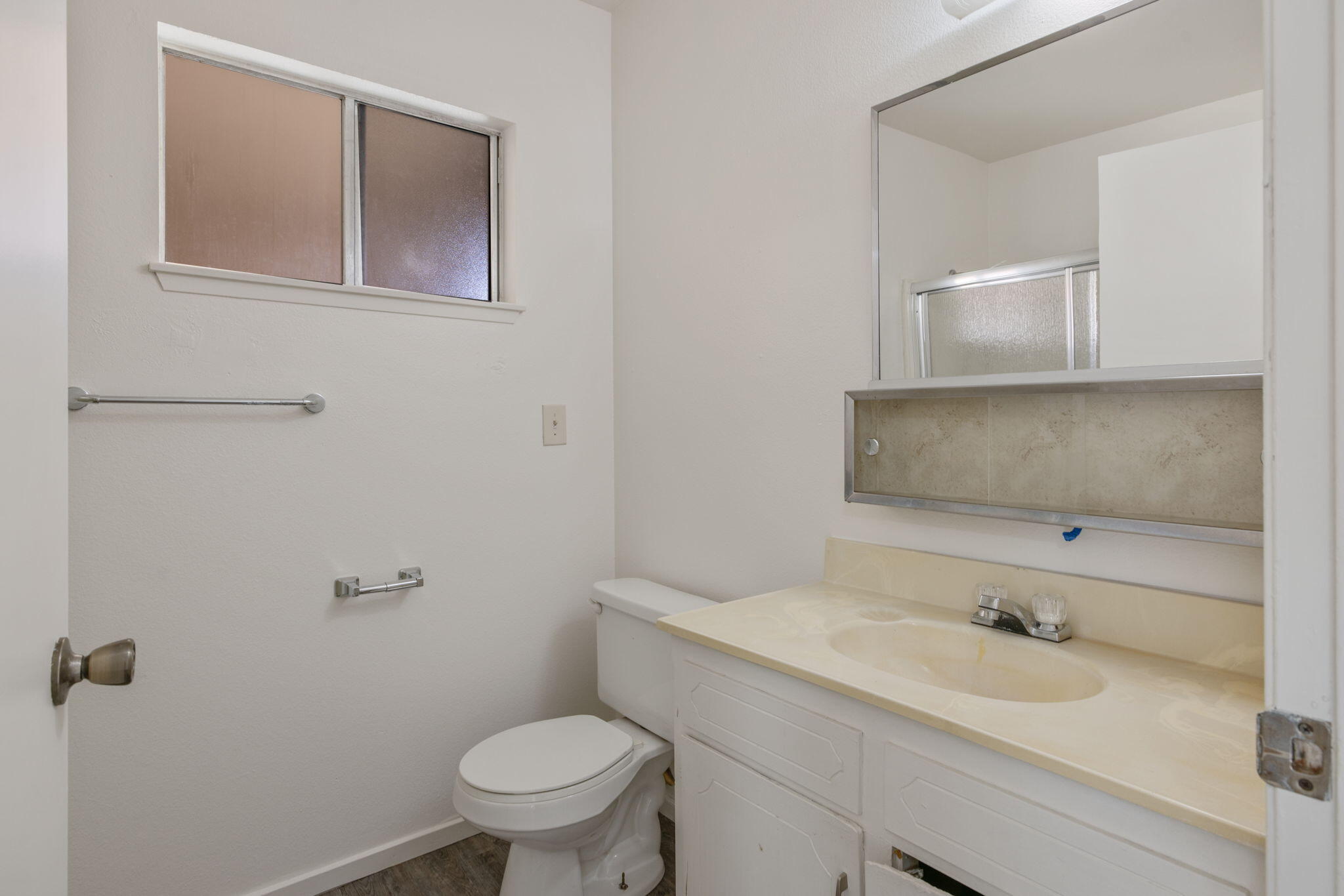 517 N Church St, Visalia, CA 93291