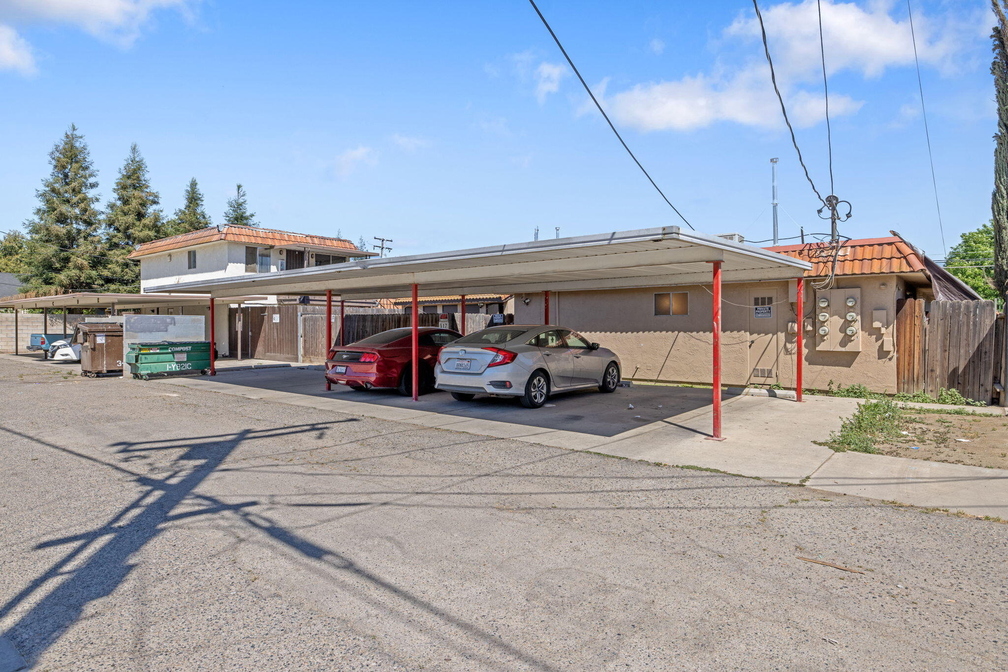 517 N Church St, Visalia, CA 93291