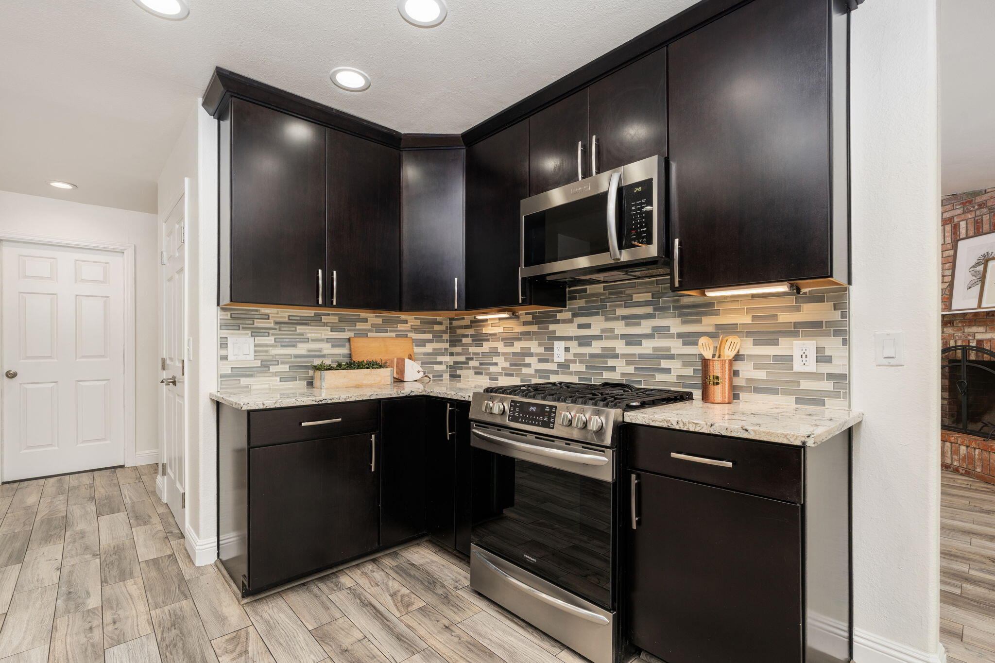 2371 Sophia Ln, Kingsburg, CA 93631