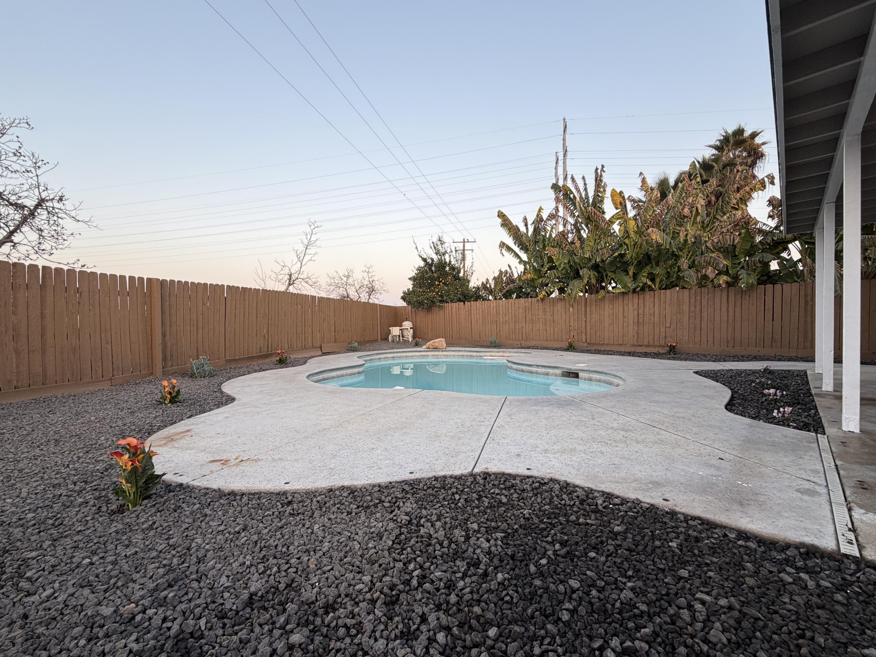 4330 E College Ave, Visalia, CA 93292