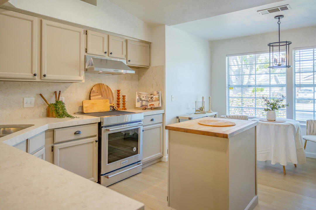 5127 W Westgate Ave, Visalia, CA 93277