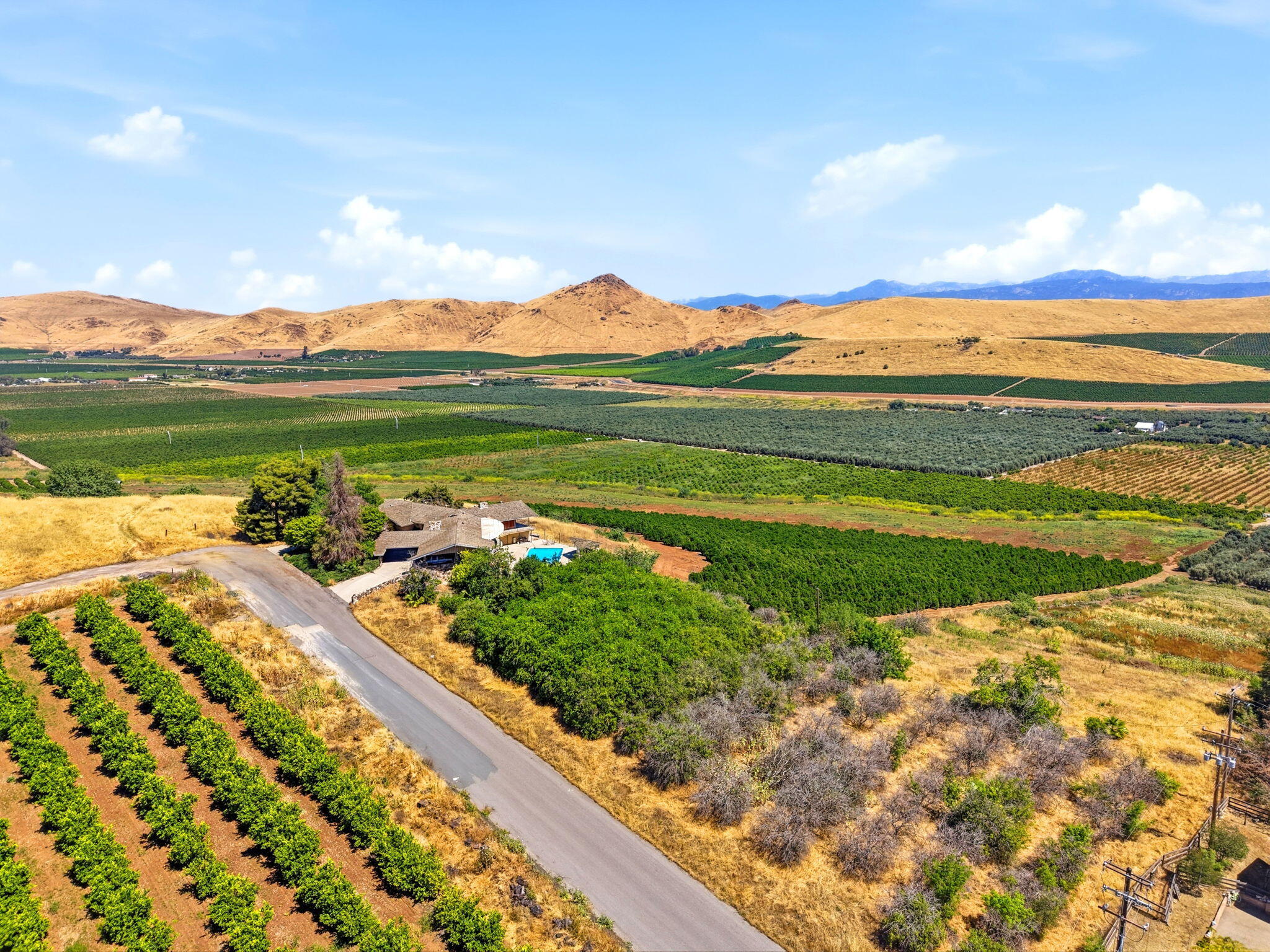 24058 Rancho Vista Ave, Lindsay, CA 93247