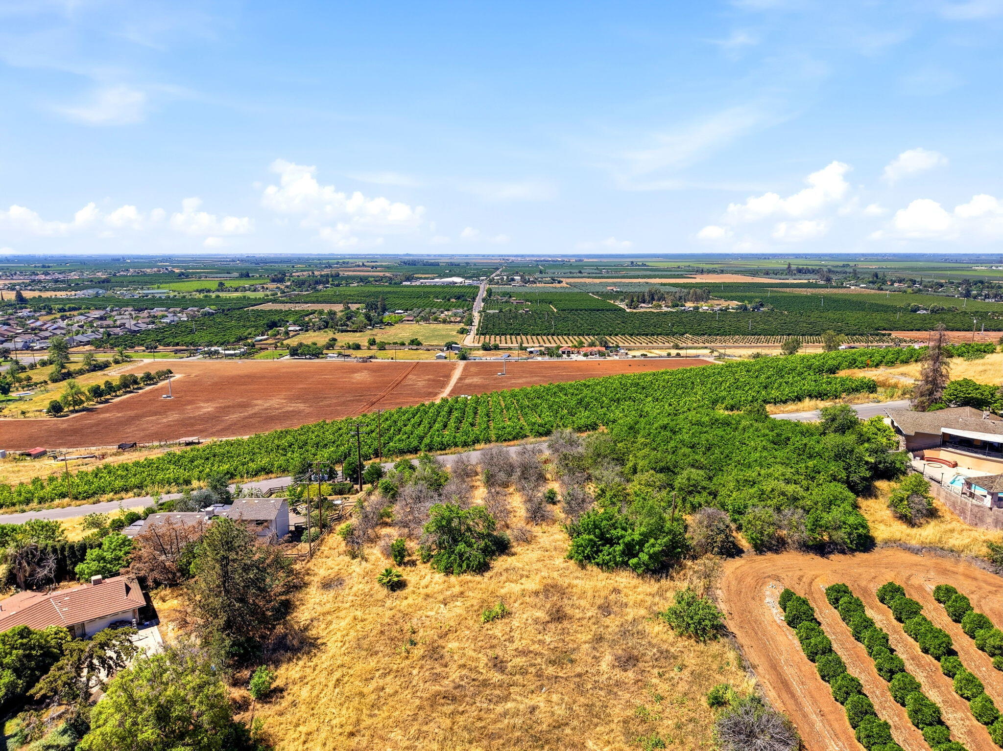 24058 Rancho Vista Ave, Lindsay, CA 93247