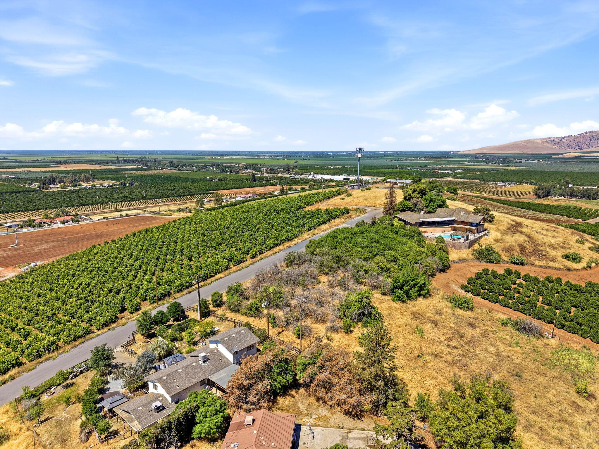 24058 Rancho Vista Ave, Lindsay, CA 93247