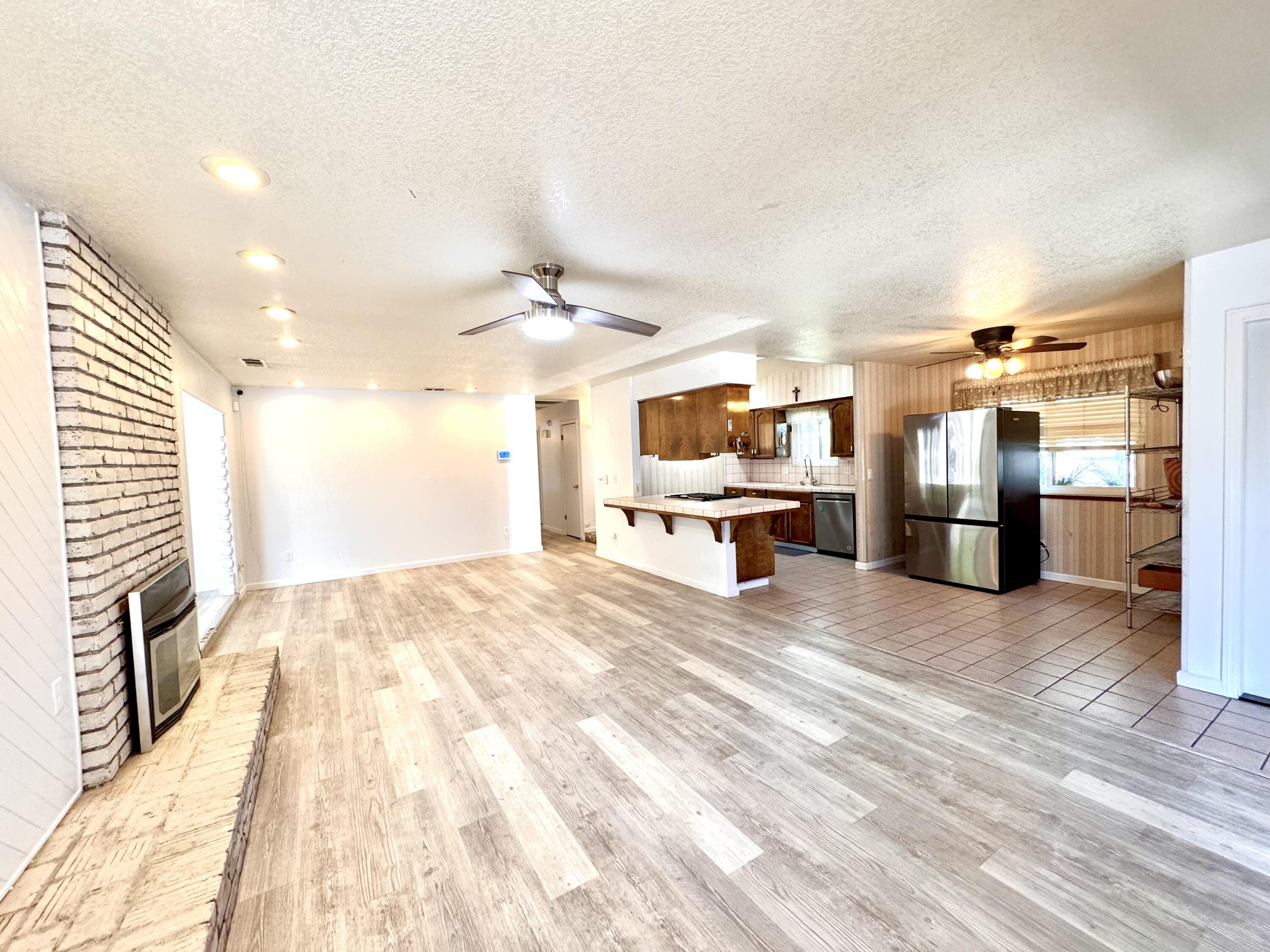 3841 W Cherry Ave, Visalia, CA 93277