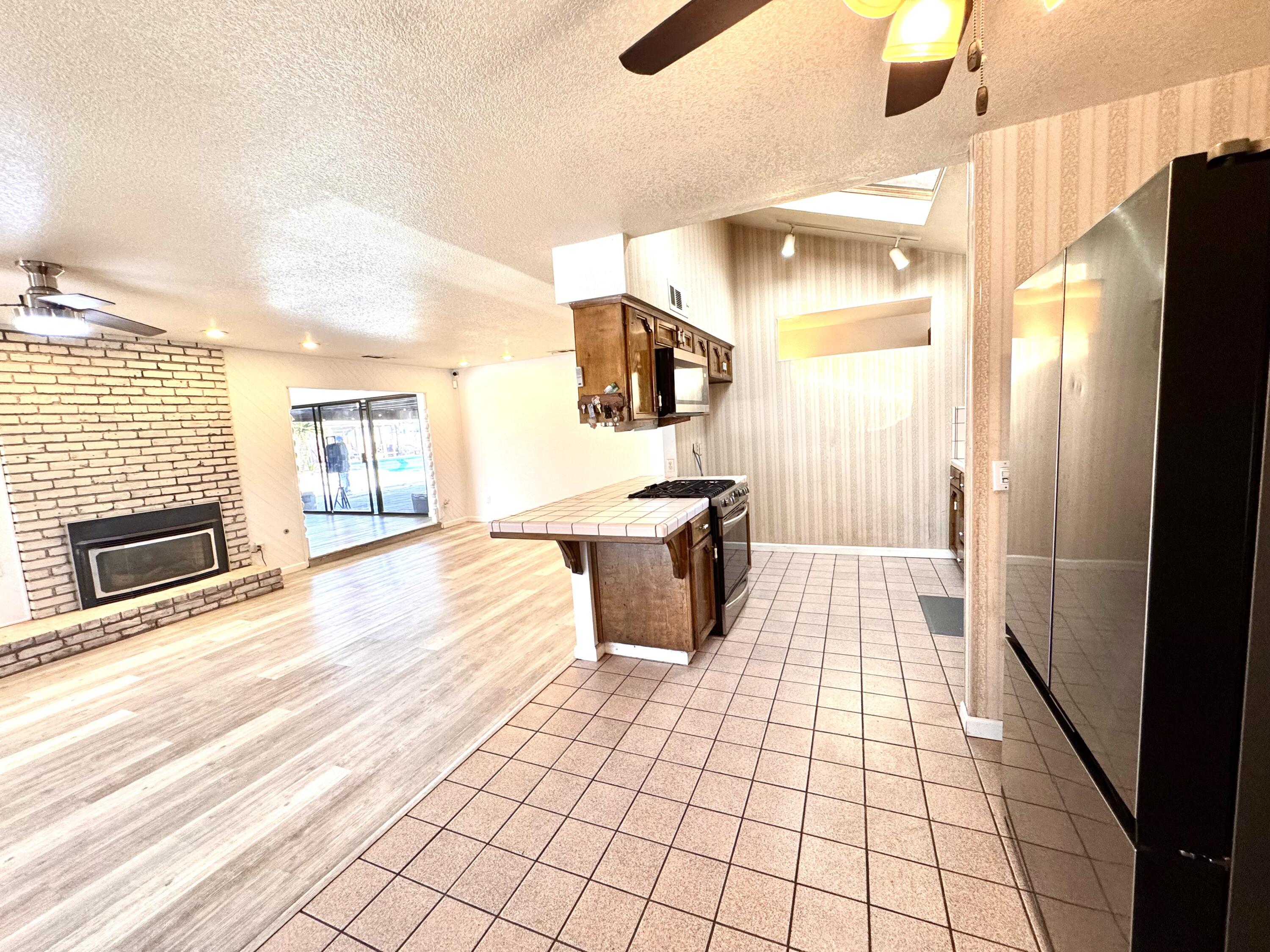 3841 W Cherry Ave, Visalia, CA 93277