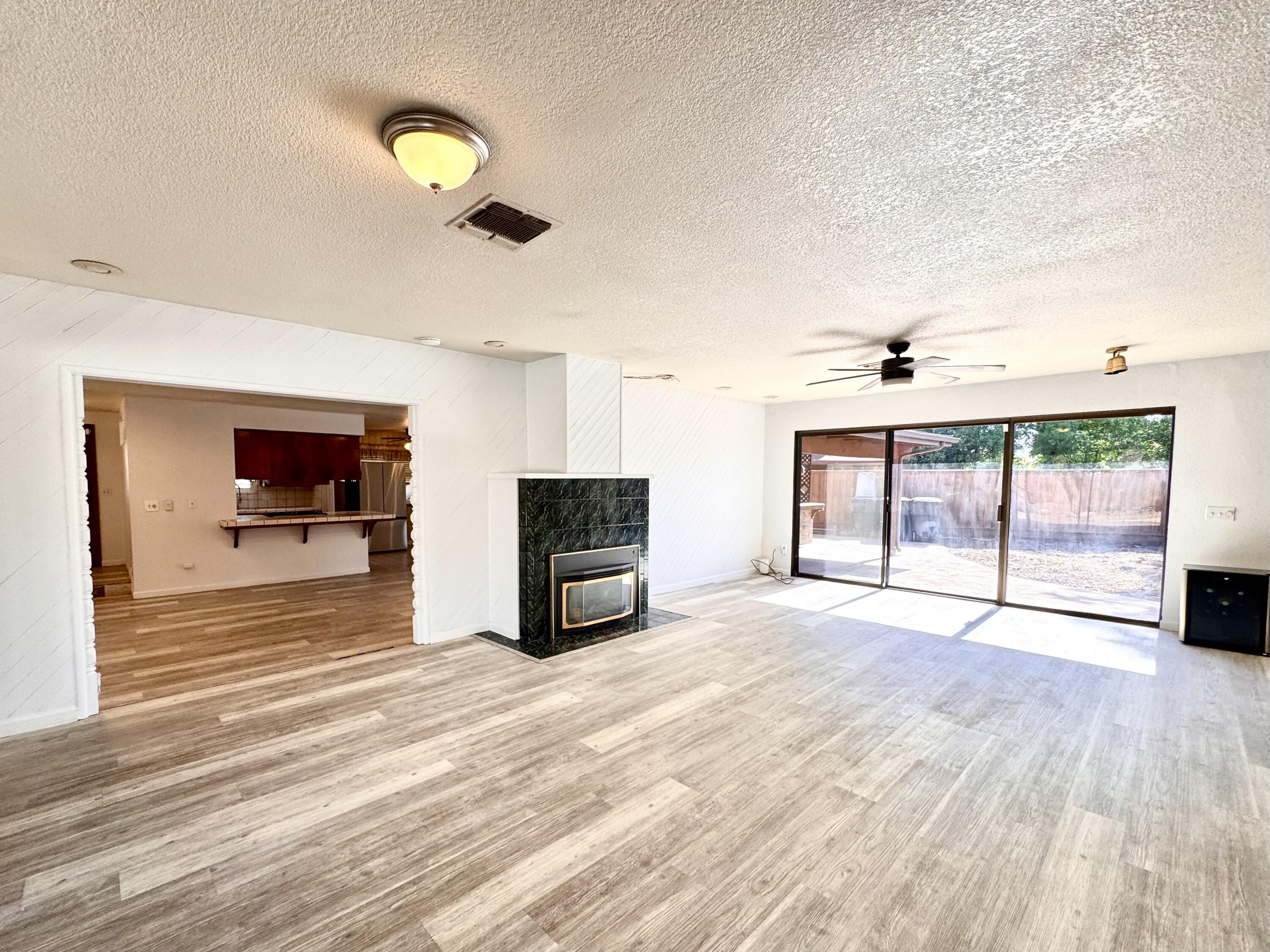 3841 W Cherry Ave, Visalia, CA 93277