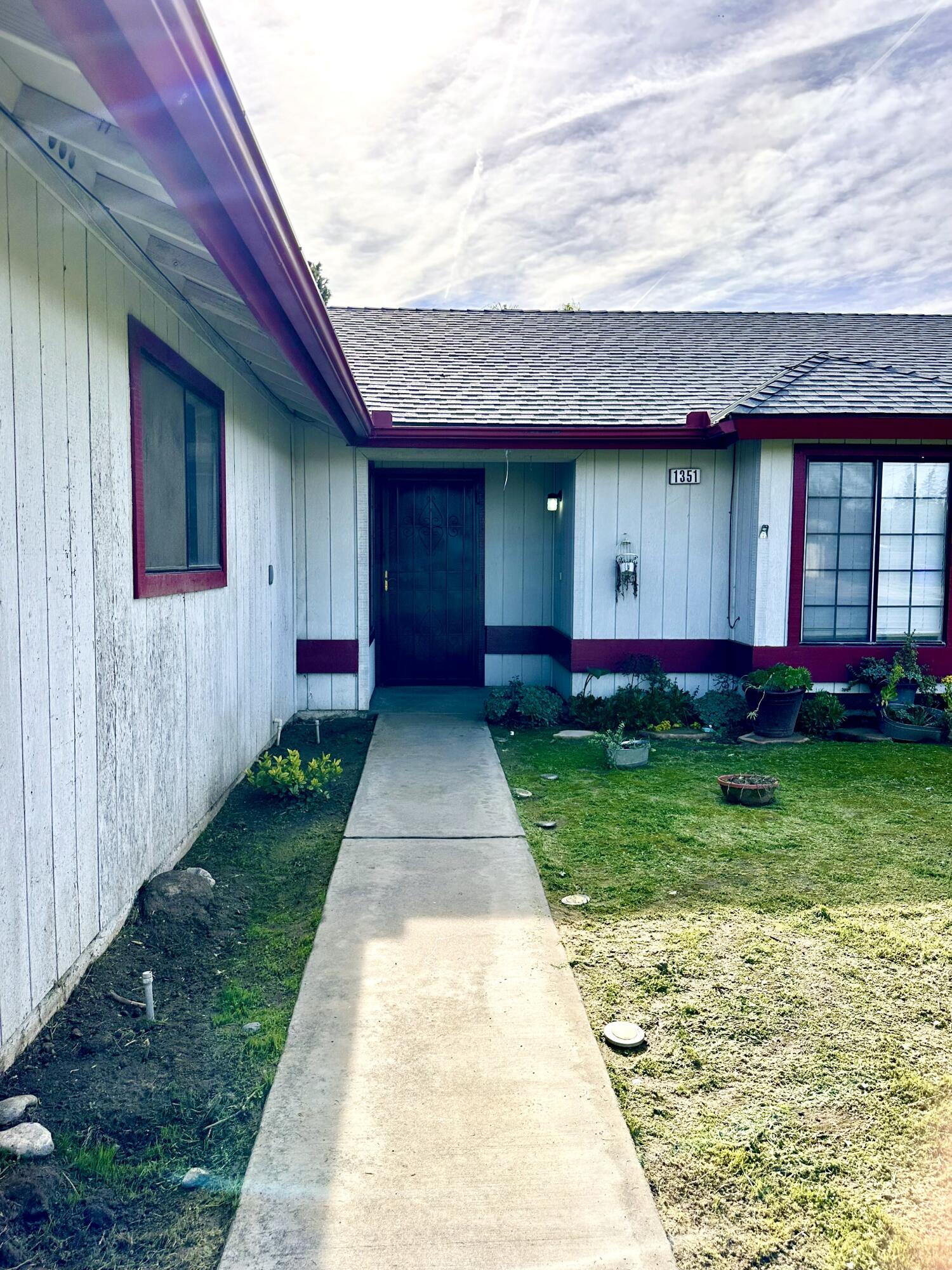1351 W Westfield Ave, Porterville, CA 93257