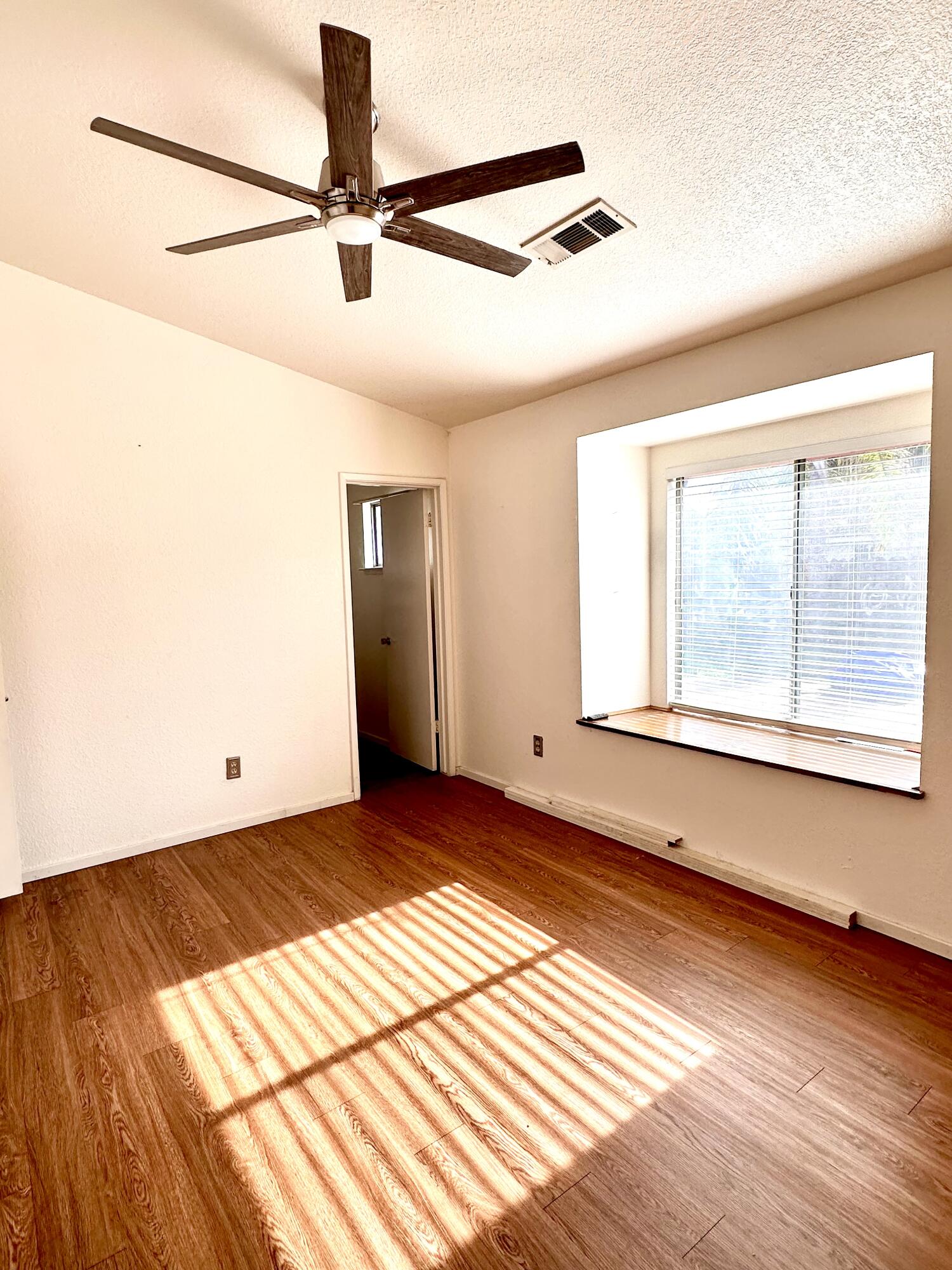 1351 W Westfield Ave, Porterville, CA 93257