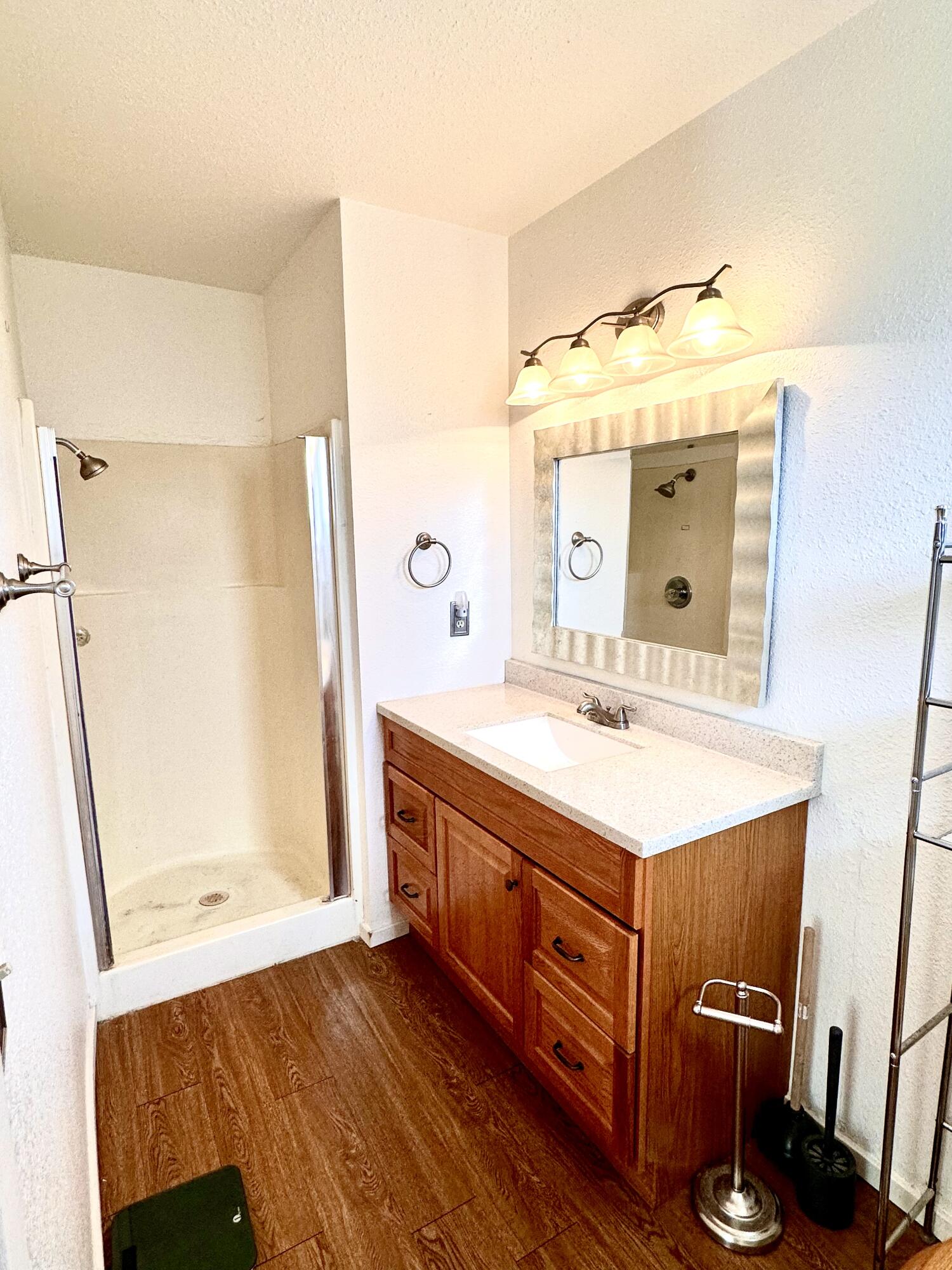 1351 W Westfield Ave, Porterville, CA 93257