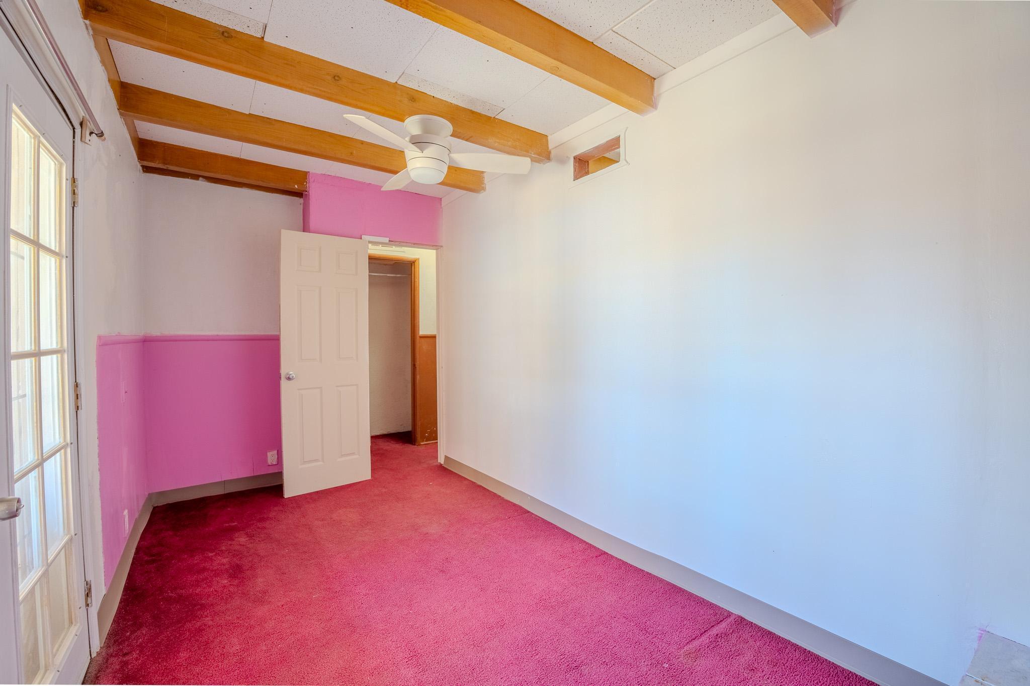 513 E Tulare St, Avenal, CA 93204