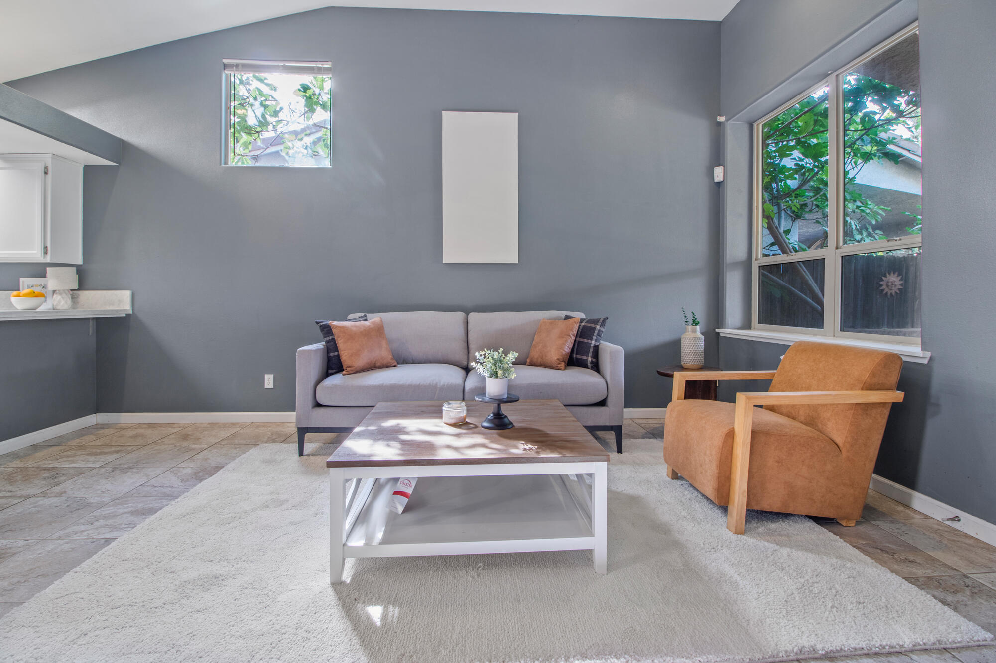 1602 E La Vida Ct, Visalia, CA 93292