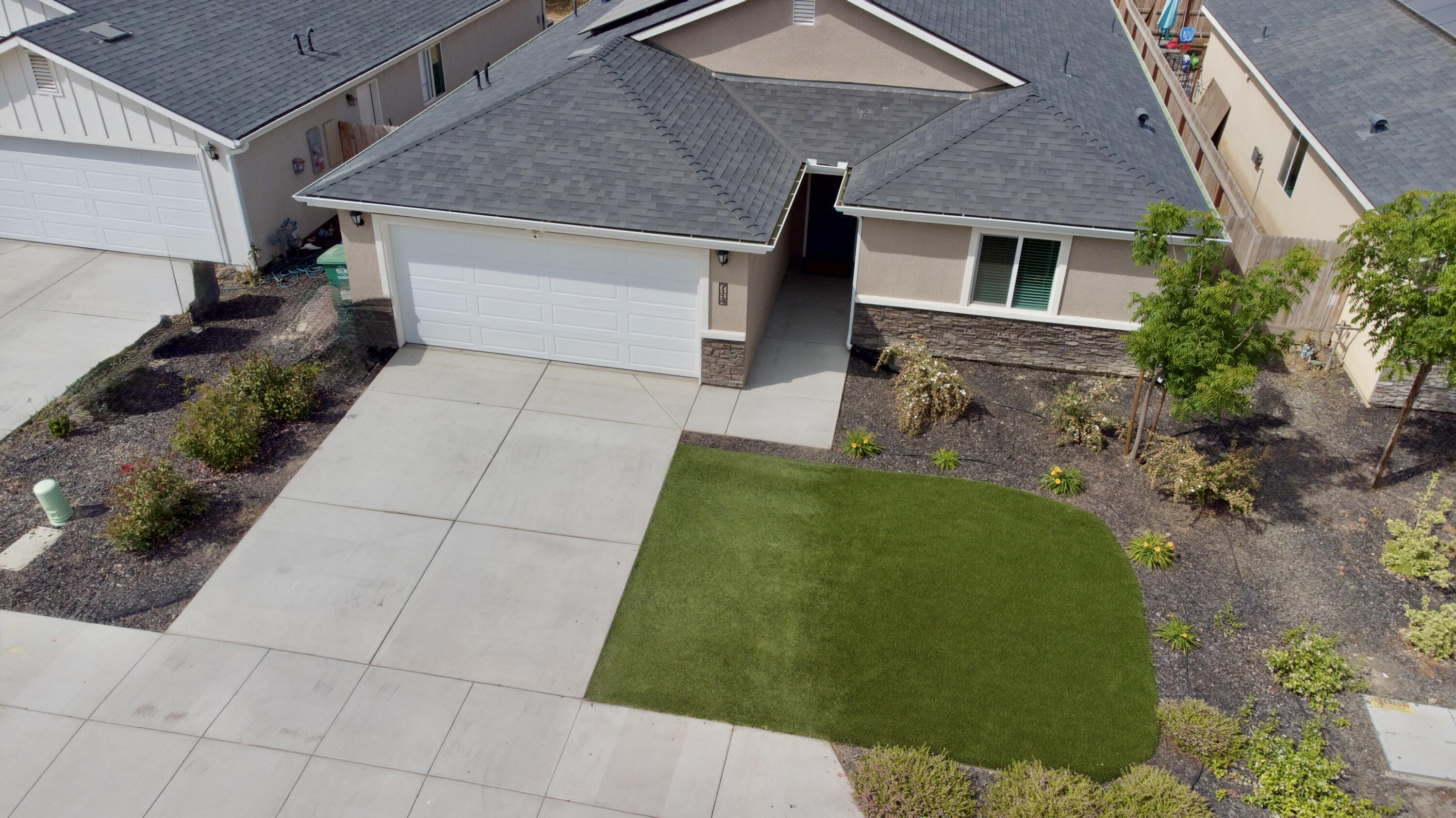 7114 Avenue 310, Visalia, CA 93291