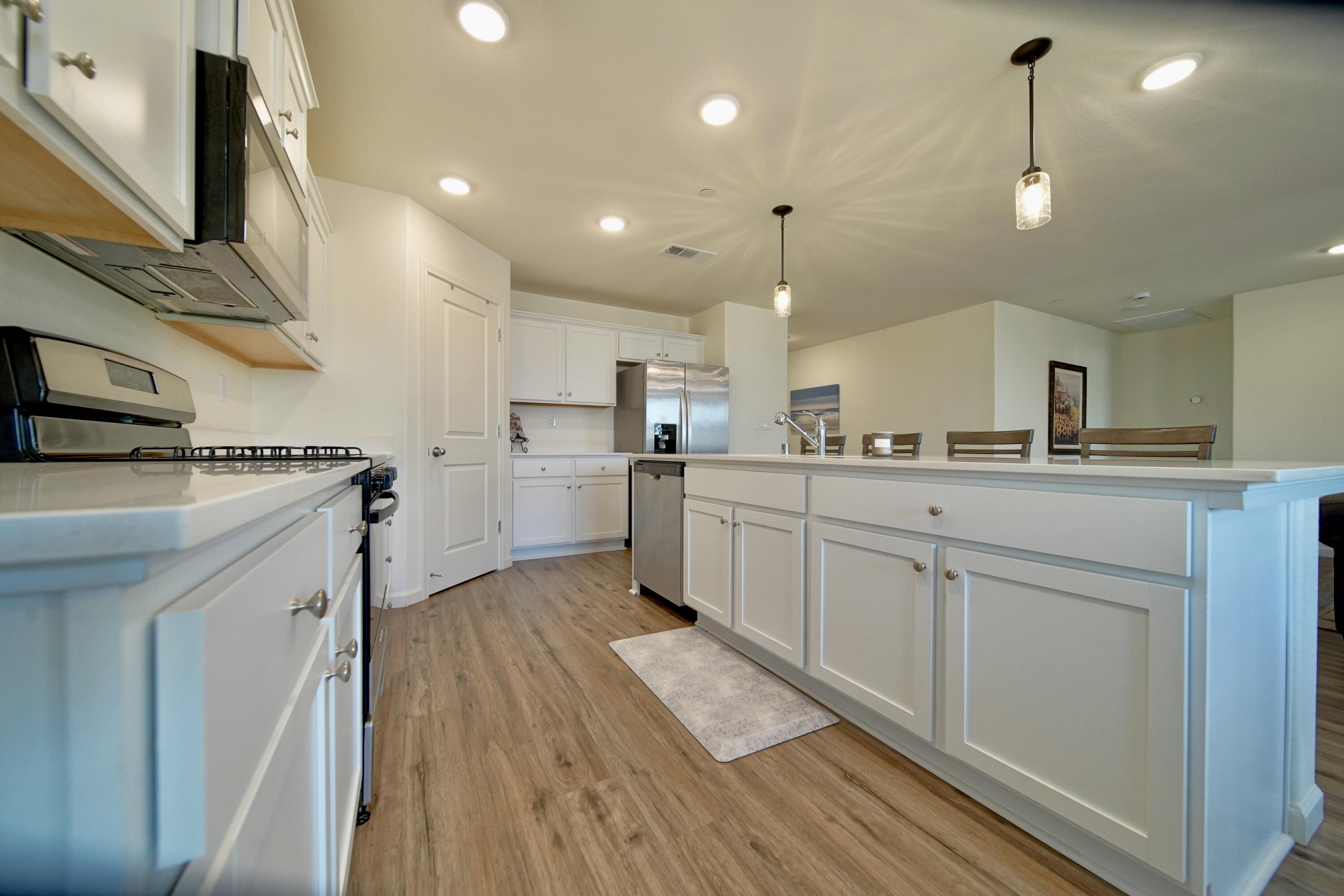 7114 Avenue 310, Visalia, CA 93291