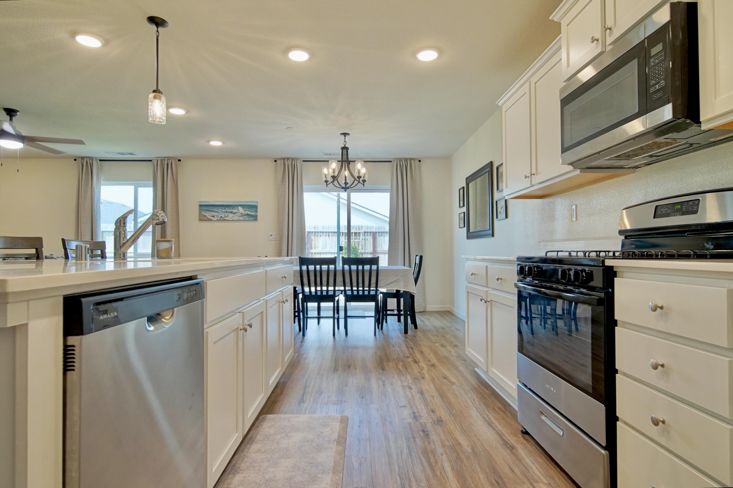 7114 Avenue 310, Visalia, CA 93291