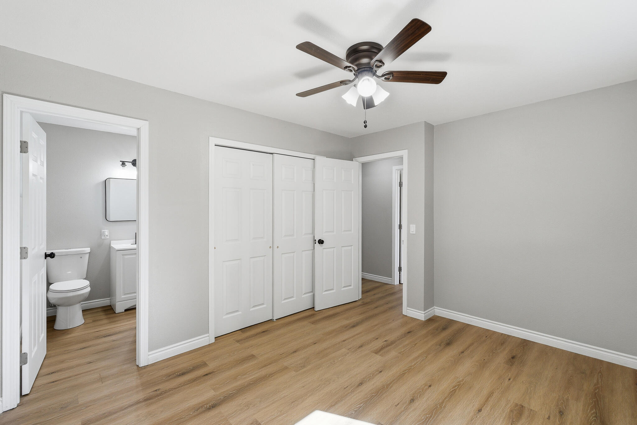 1963 Douglas St, Porterville, CA 93257