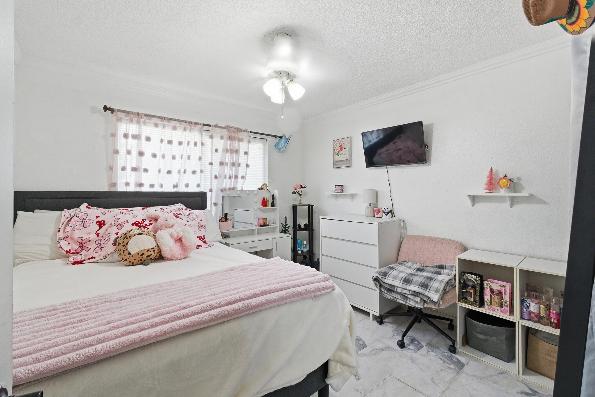 751 W Westfield Ave, Porterville, CA 93257