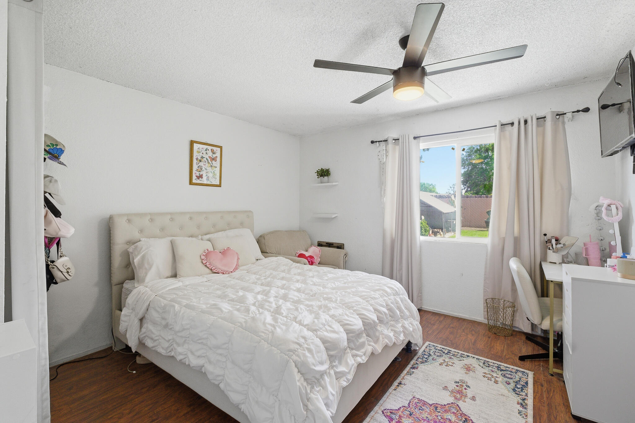 751 W Westfield Ave, Porterville, CA 93257