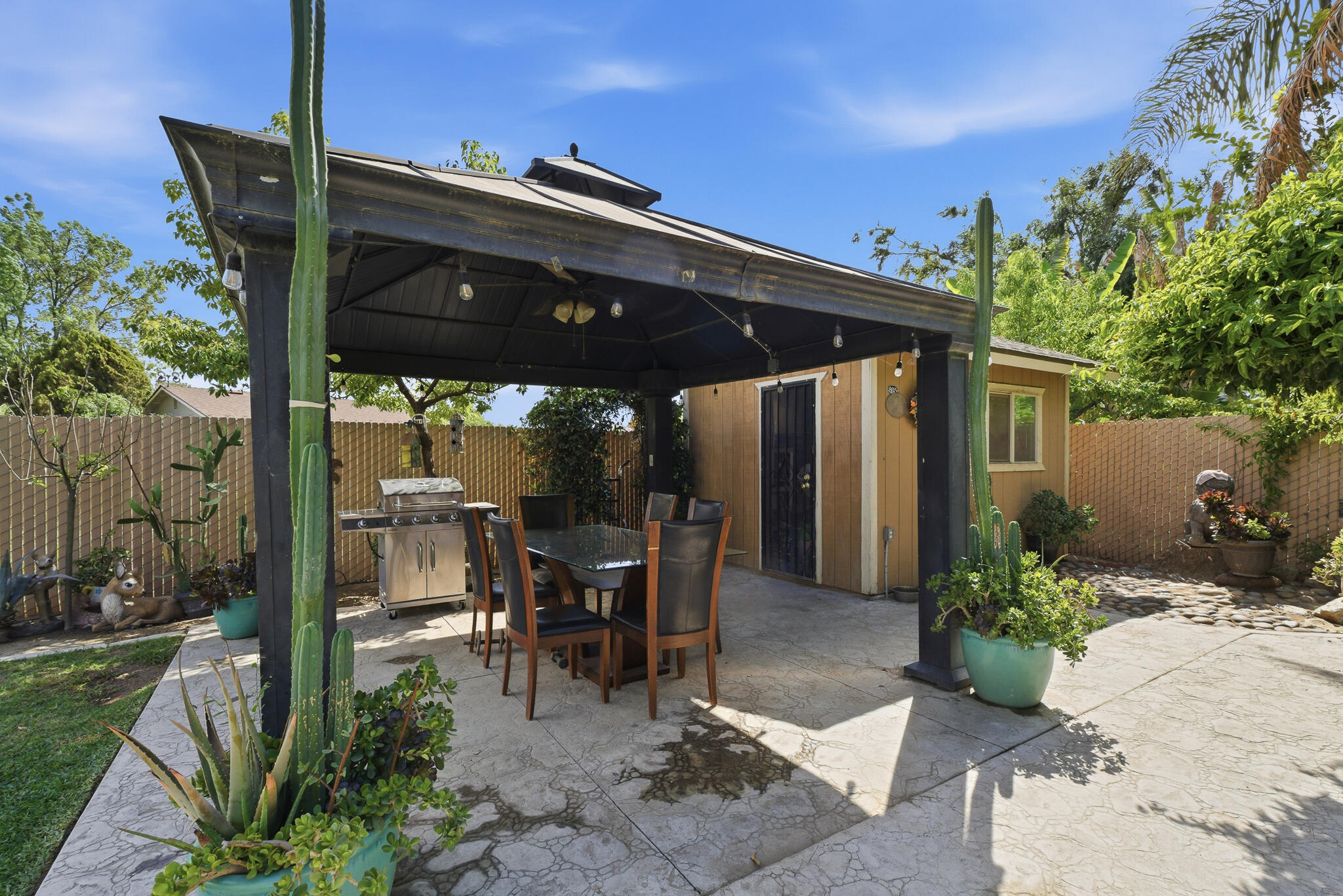 751 W Westfield Ave, Porterville, CA 93257