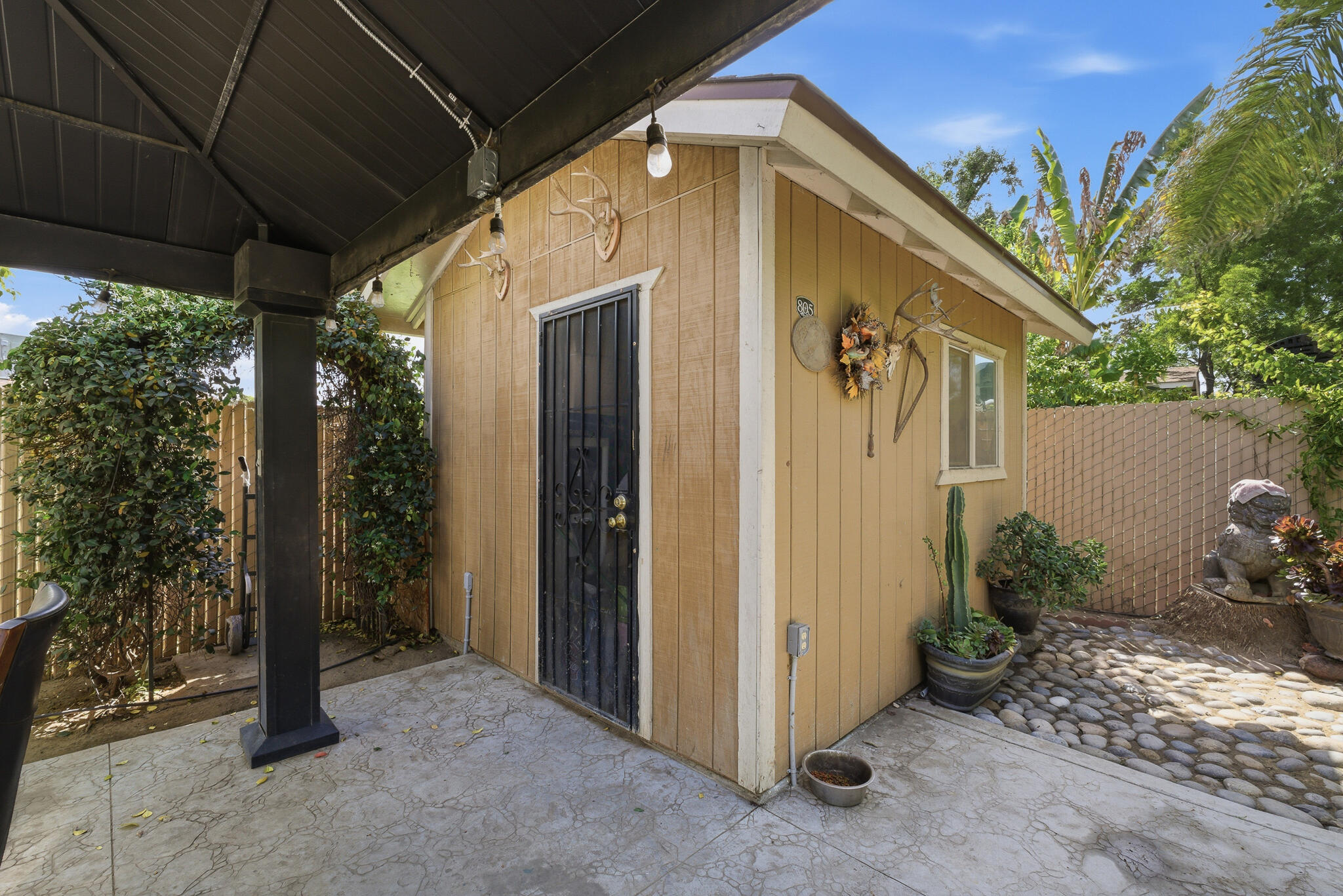 751 W Westfield Ave, Porterville, CA 93257