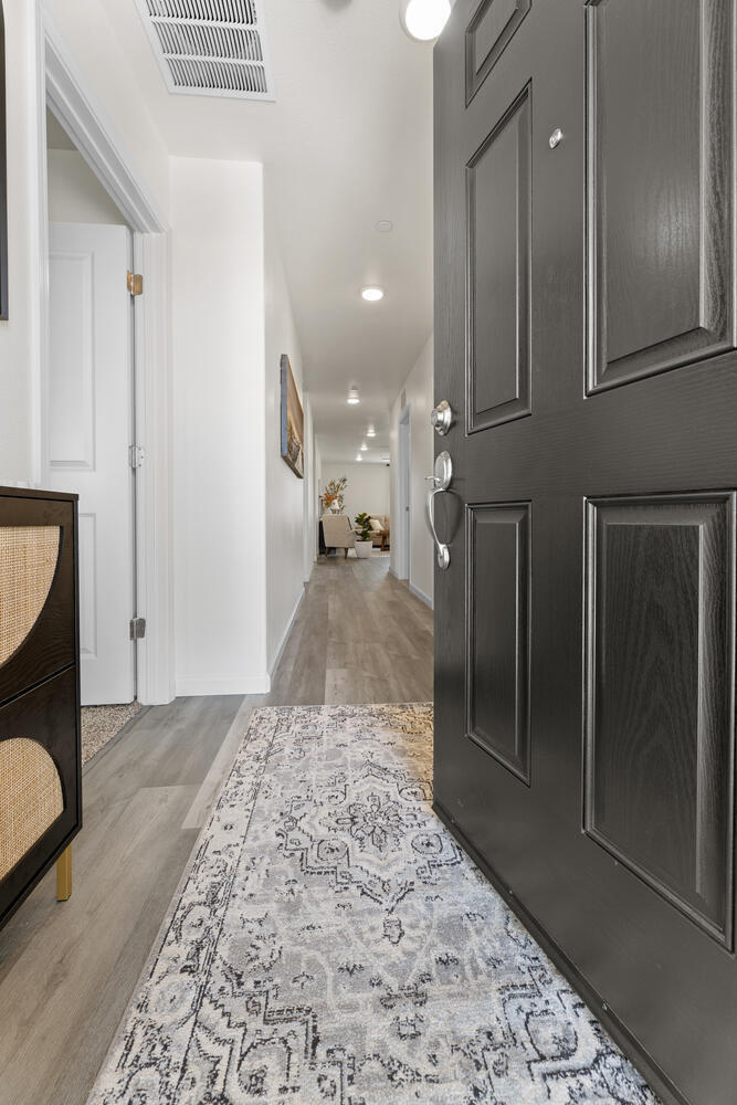 7020 Oriole Ave, Visalia, CA 93291