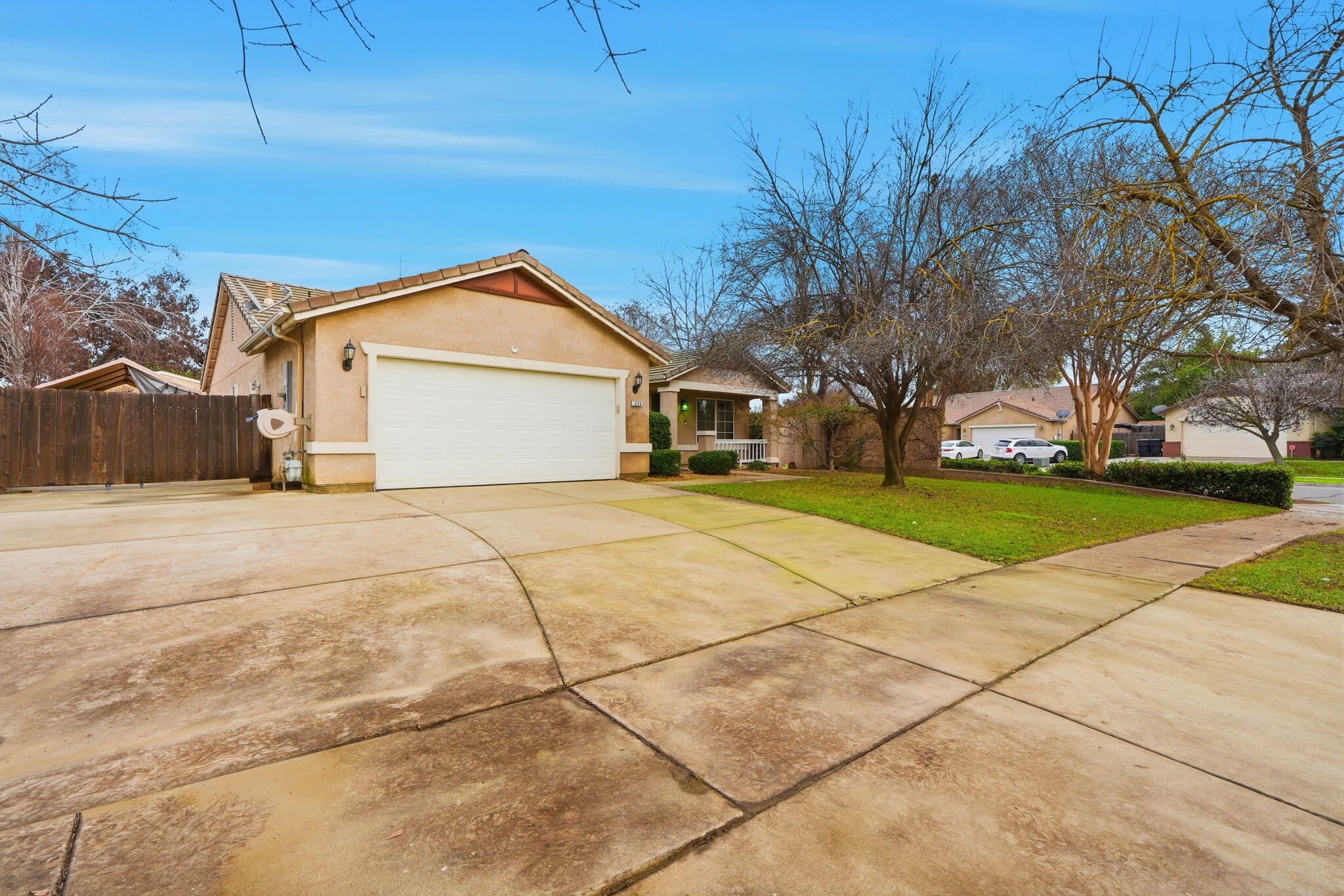 226 N Amador St, Visalia, CA 93292