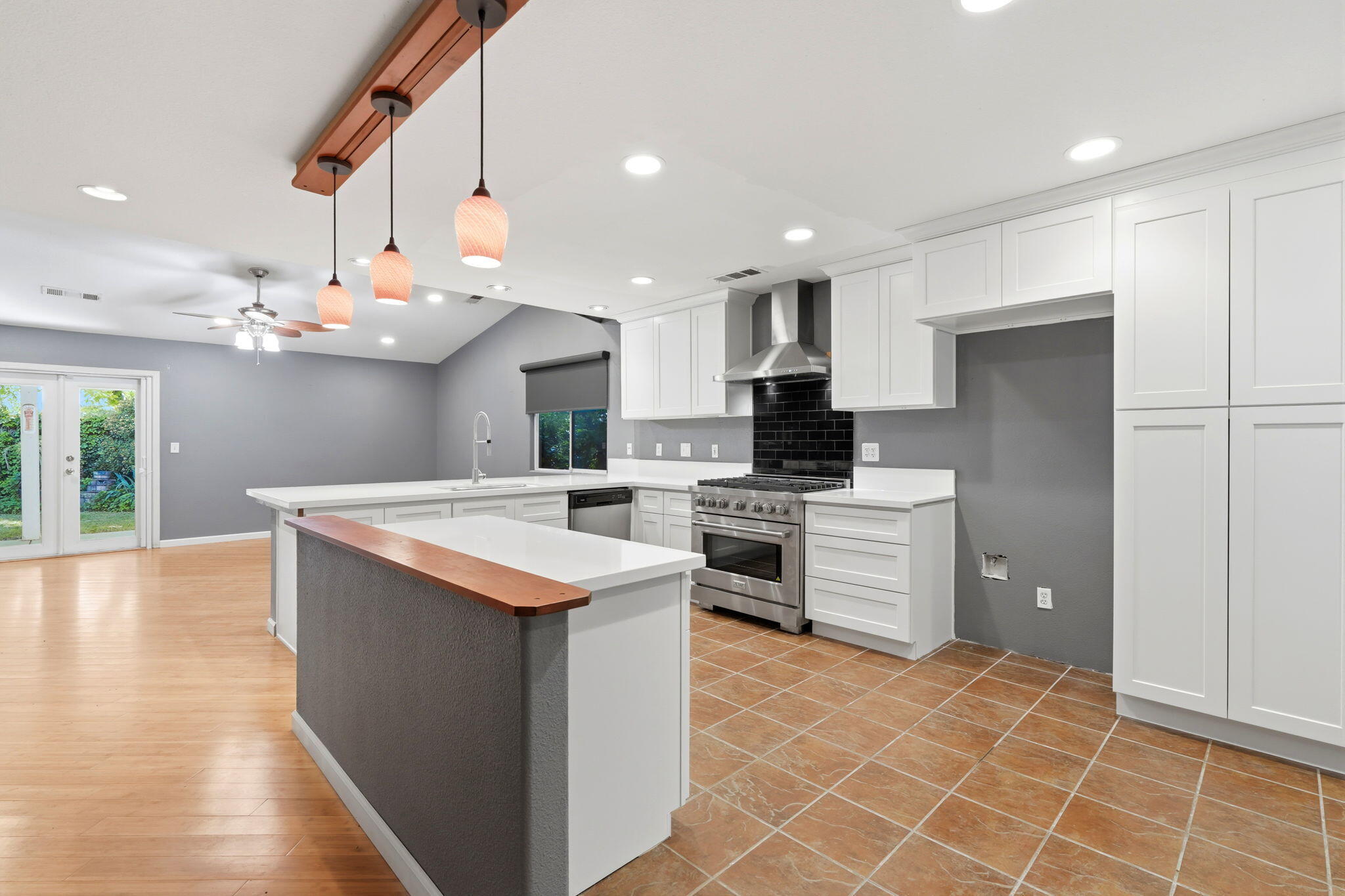 226 N Amador St, Visalia, CA 93292