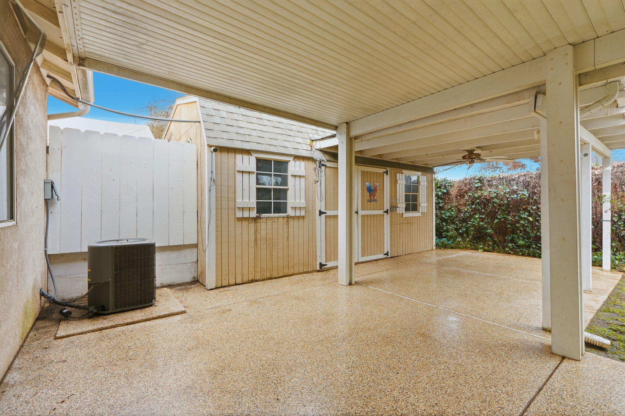 226 N Amador St, Visalia, CA 93292