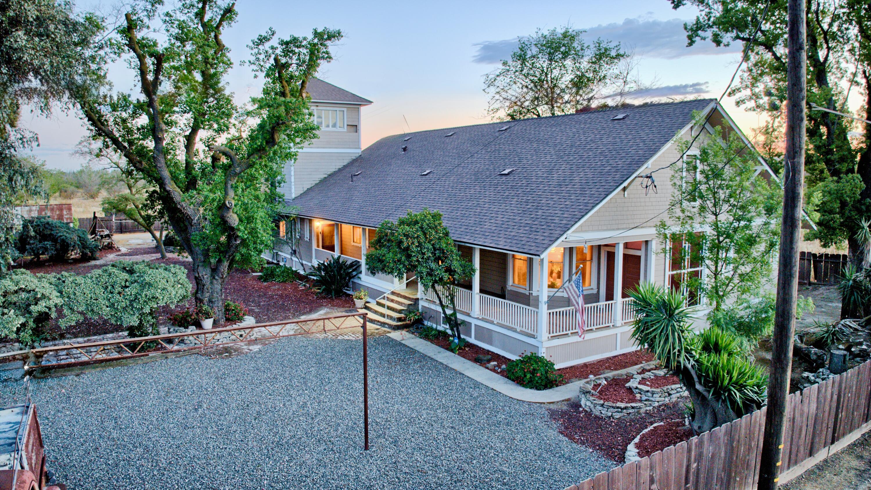 14331 Fargo Ave, Hanford, CA 93230