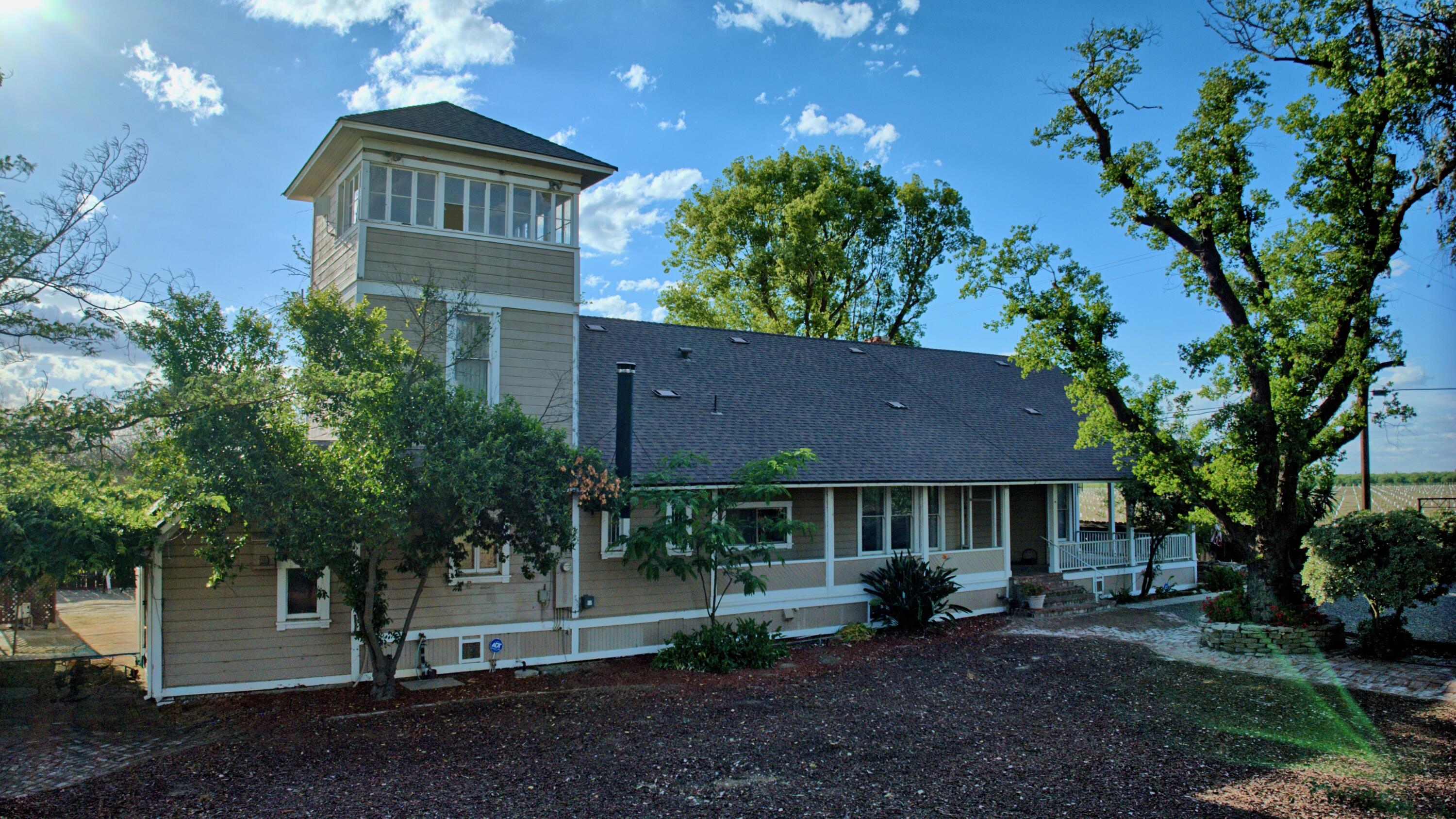 14331 Fargo Ave, Hanford, CA 93230