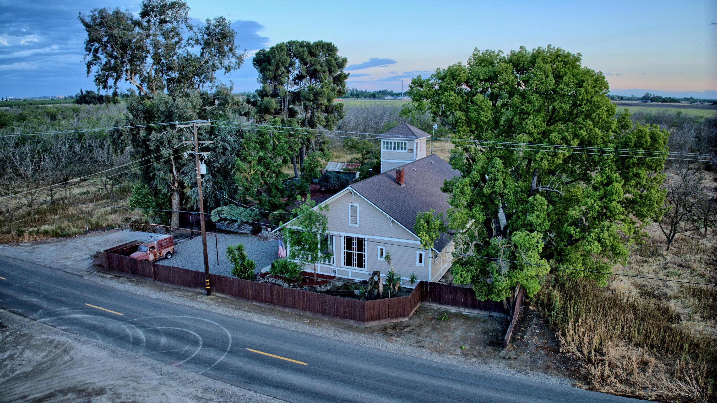 14331 Fargo Ave, Hanford, CA 93230